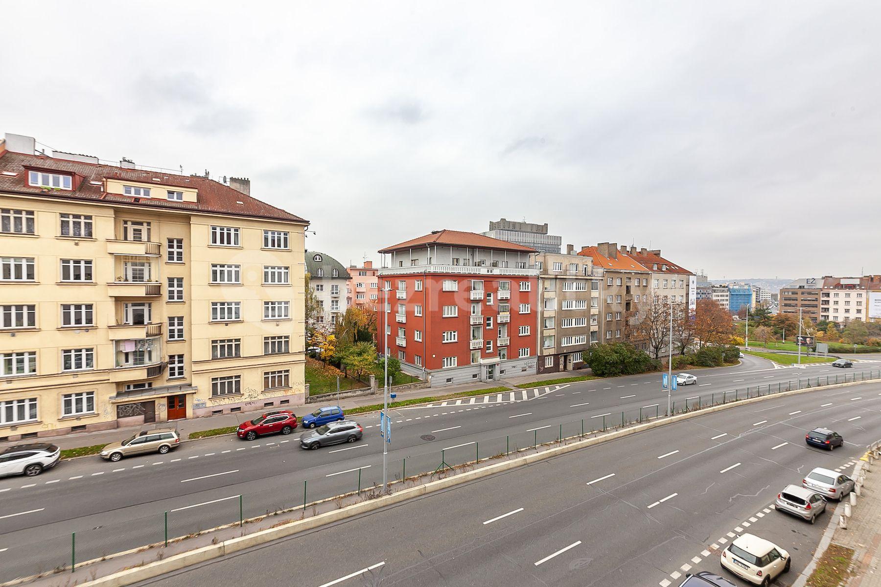 Predaj bytu 2-izbový 54 m², 5. května, Praha, Praha