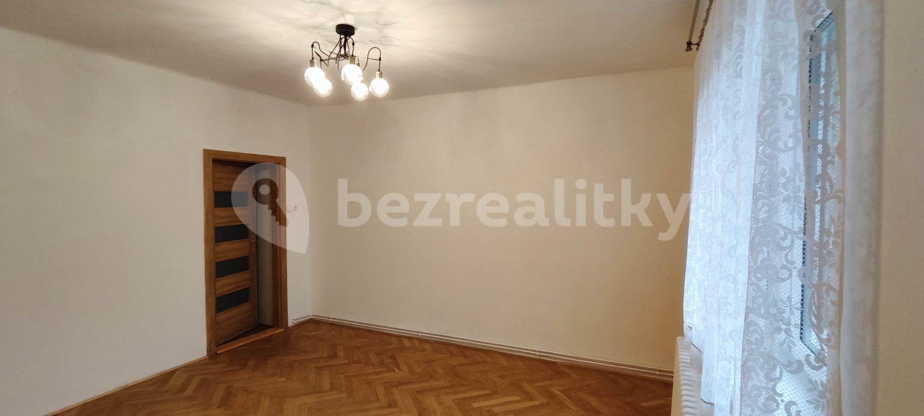 Prenájom bytu 3-izbový 78 m², Dvorecká, Praha, Praha