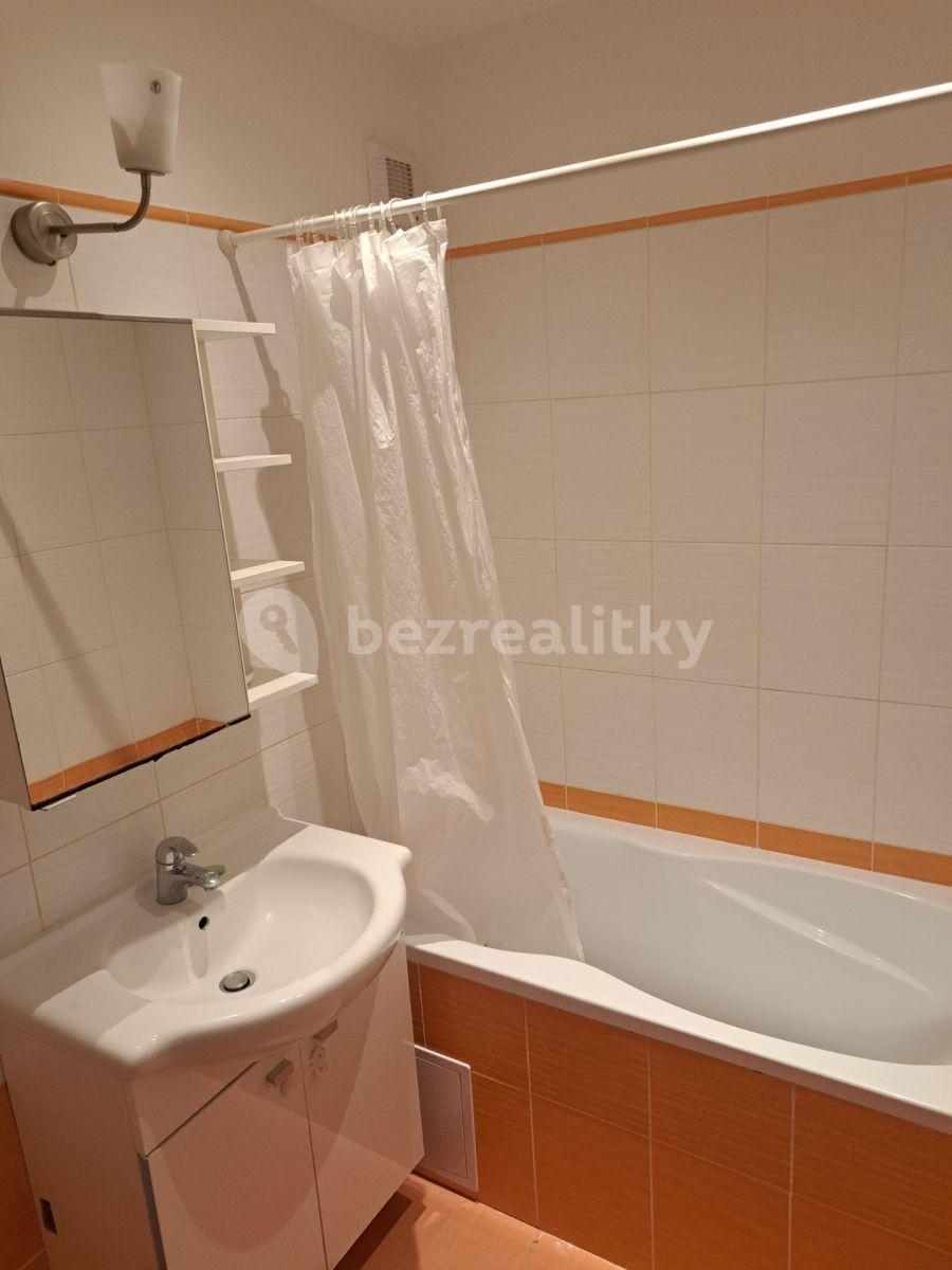 Prenájom bytu 2-izbový 54 m², Rýmařovská, Praha, Praha