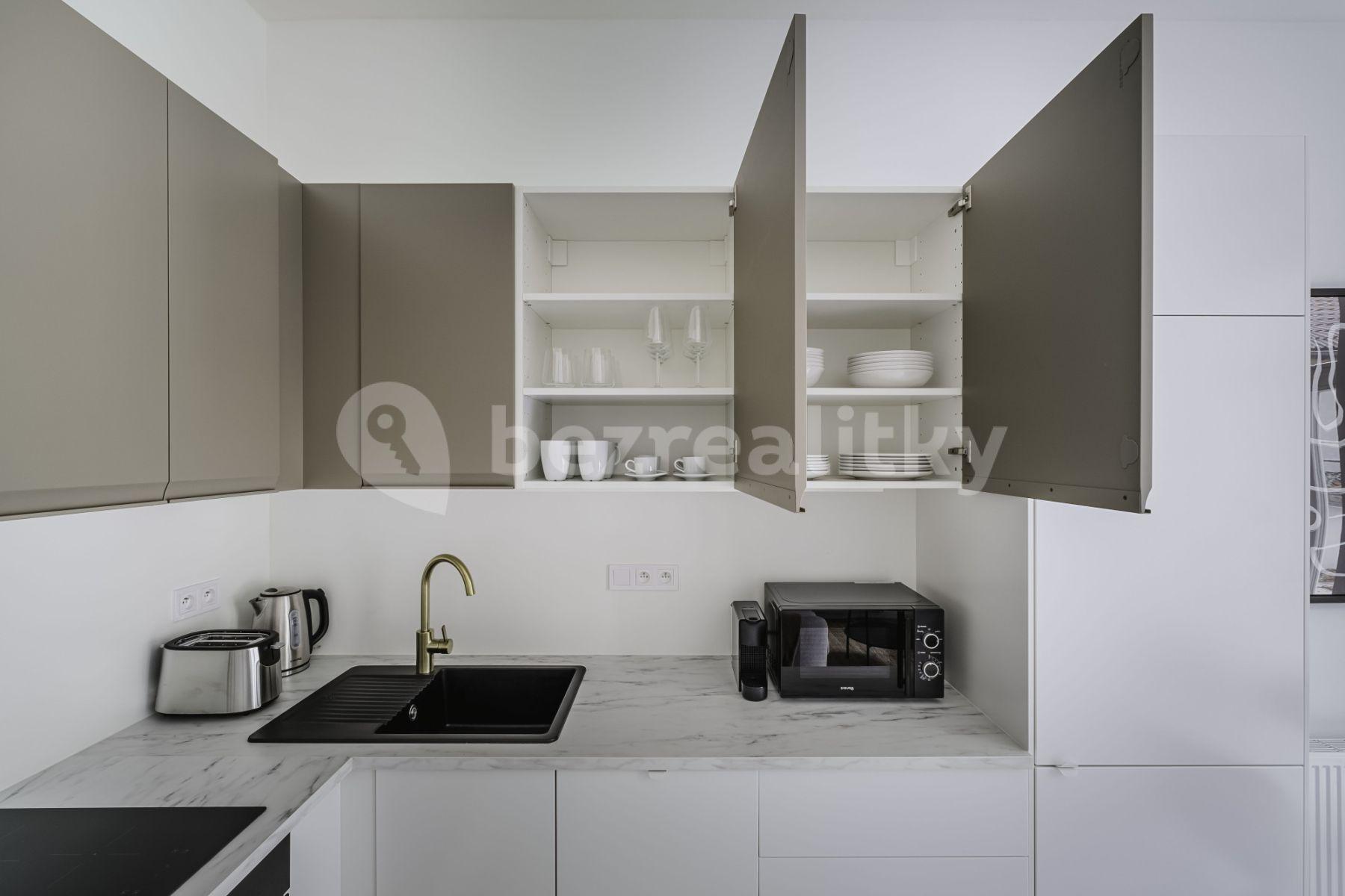 Prenájom bytu 2-izbový 47 m², Rostovská, Praha, Praha