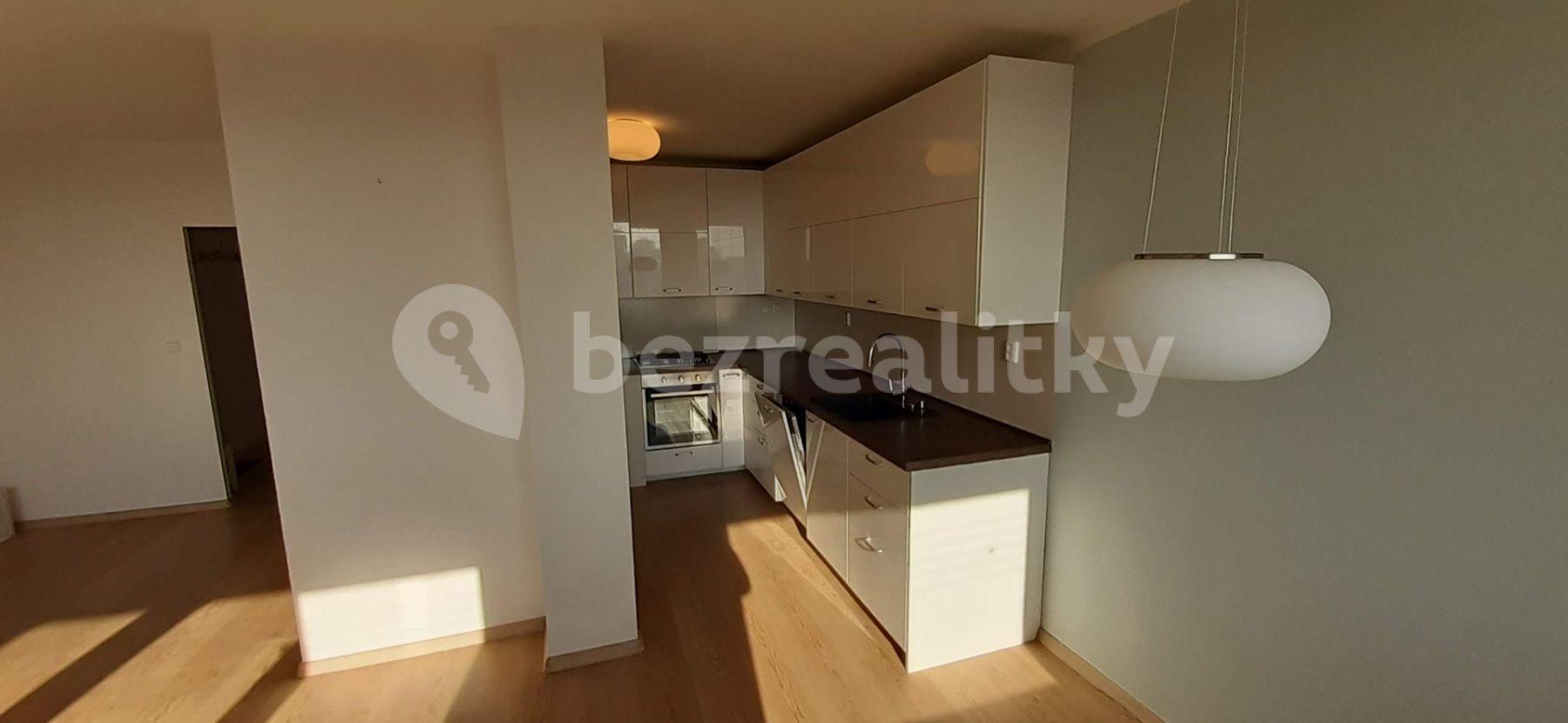 Prenájom bytu 3-izbový 87 m², Na Jarově, Praha, Praha