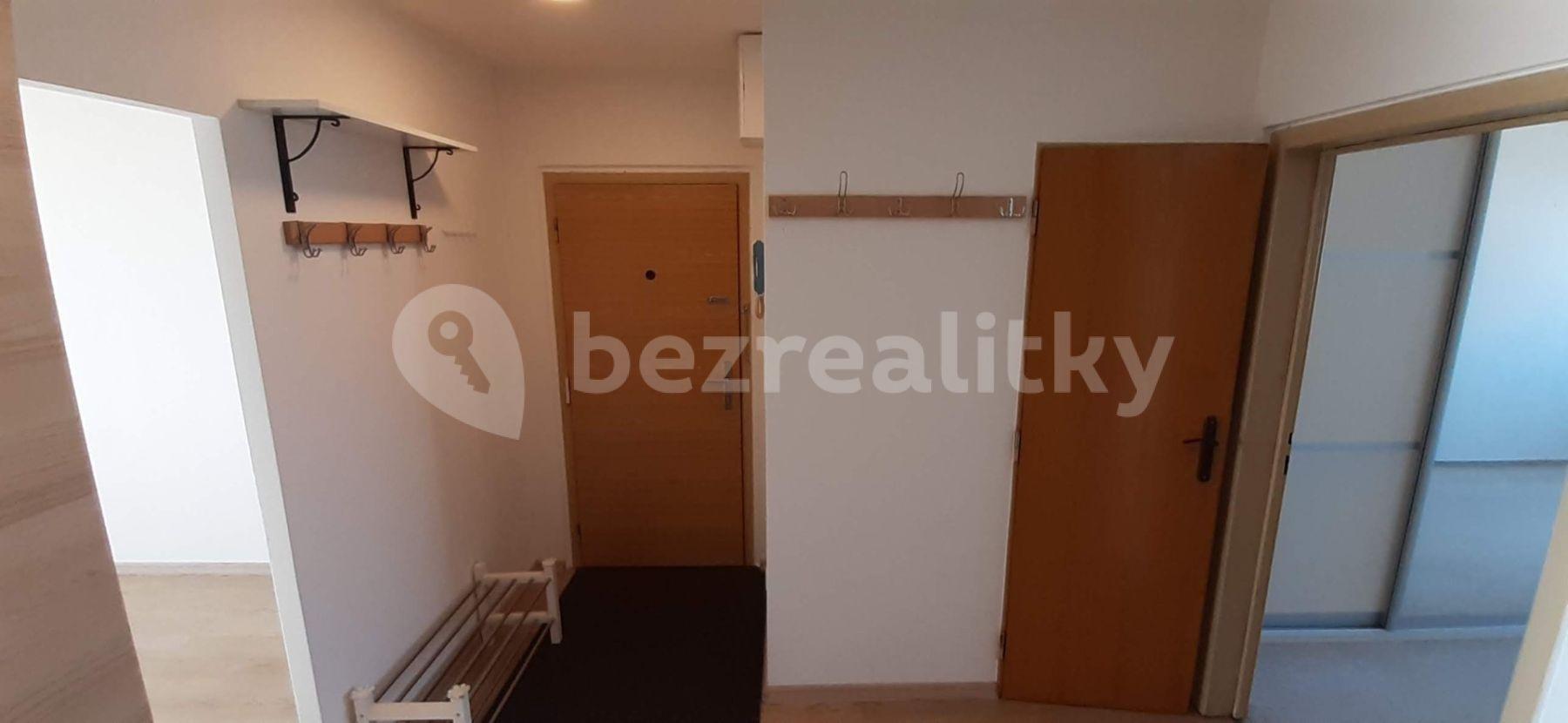 Prenájom bytu 3-izbový 87 m², Na Jarově, Praha, Praha