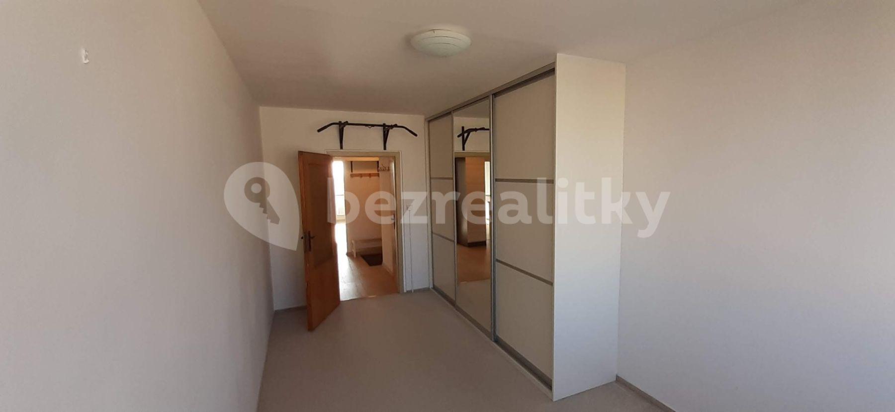 Prenájom bytu 3-izbový 87 m², Na Jarově, Praha, Praha