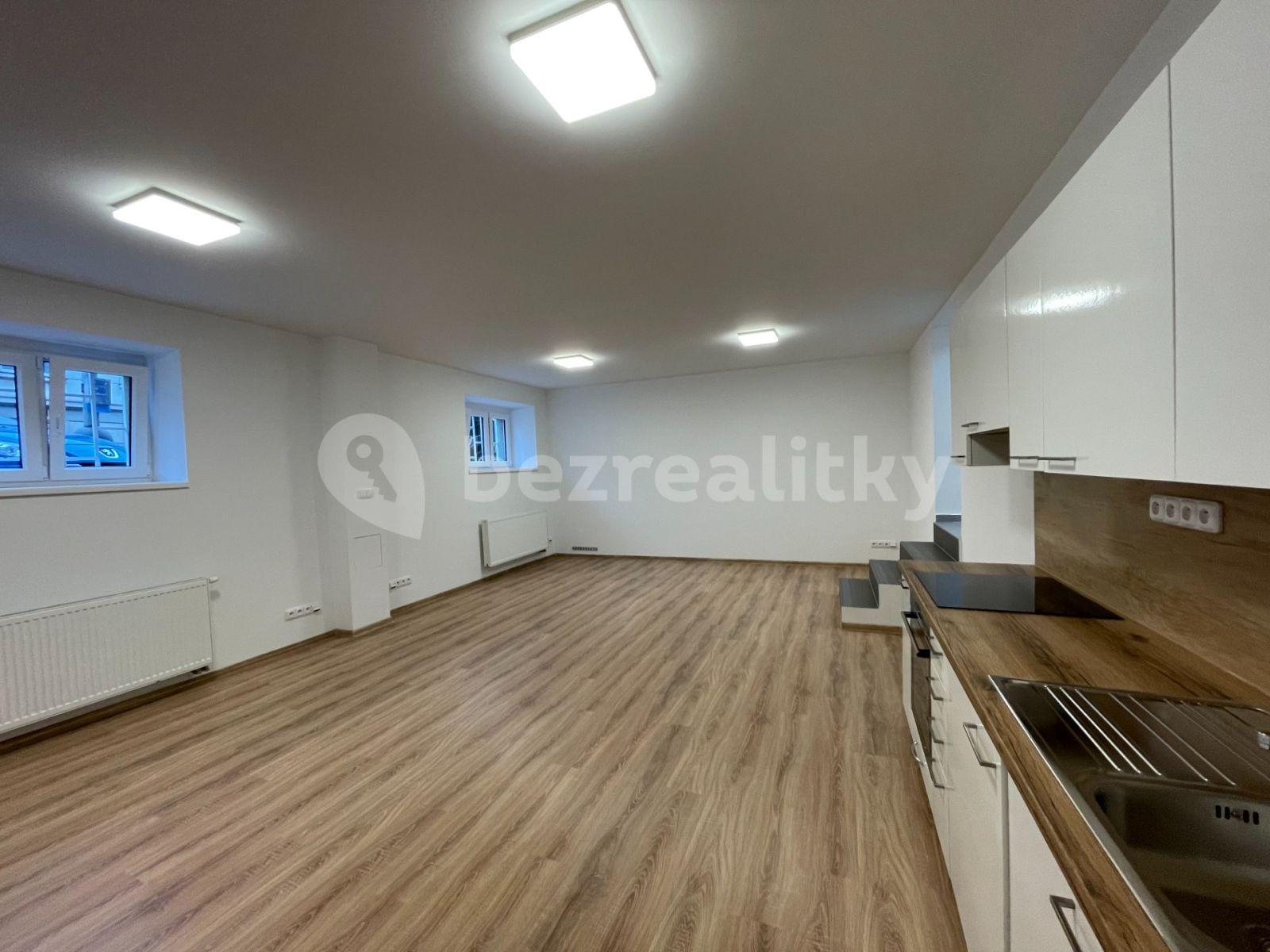 Prenájom bytu 2-izbový 67 m², Novovysočanská, Praha, Praha