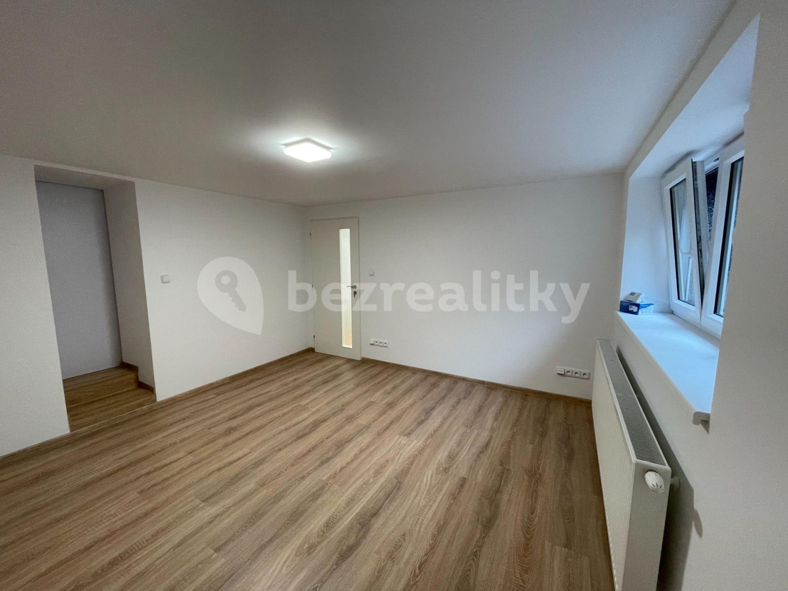 Prenájom bytu 2-izbový 67 m², Novovysočanská, Praha, Praha