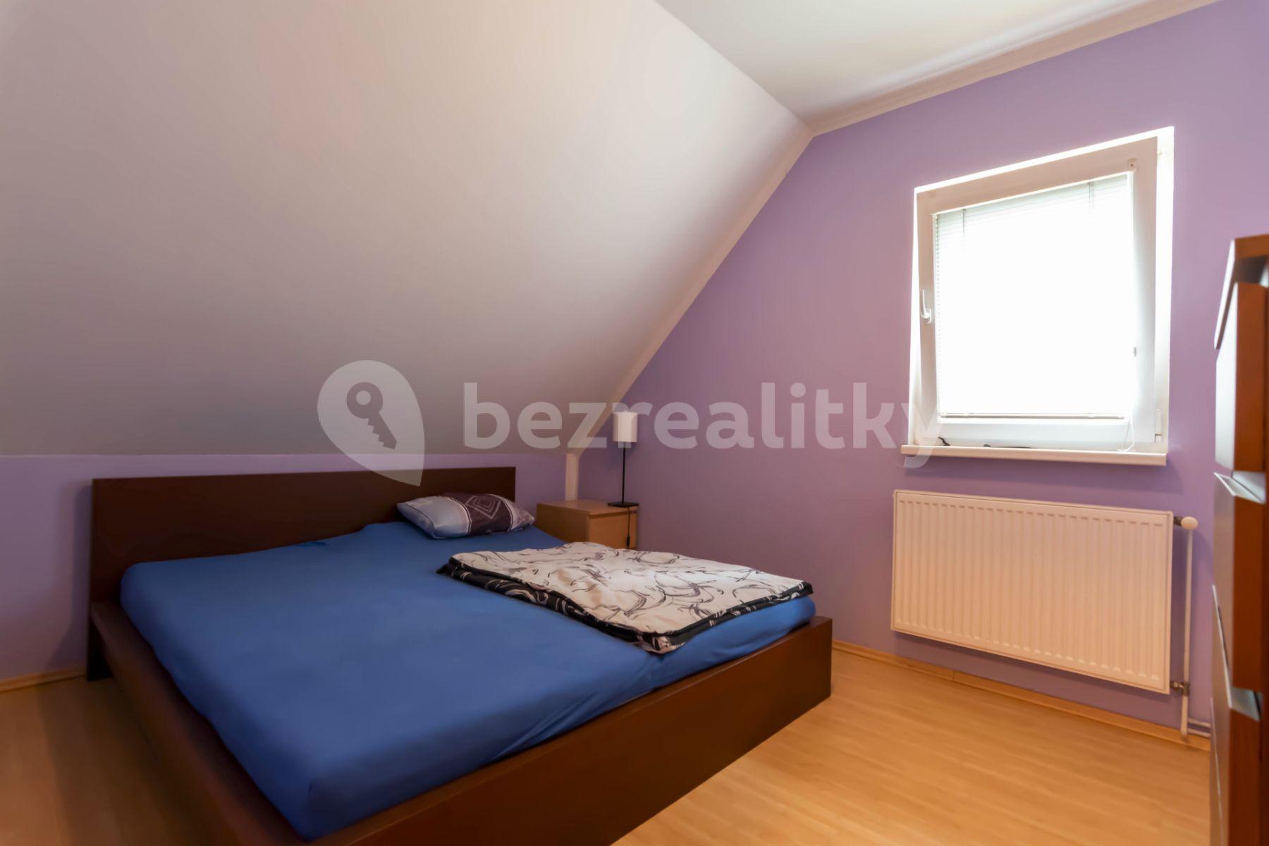 Predaj domu 112 m², pozemek 383 m², Luční, Nupaky, Středočeský kraj