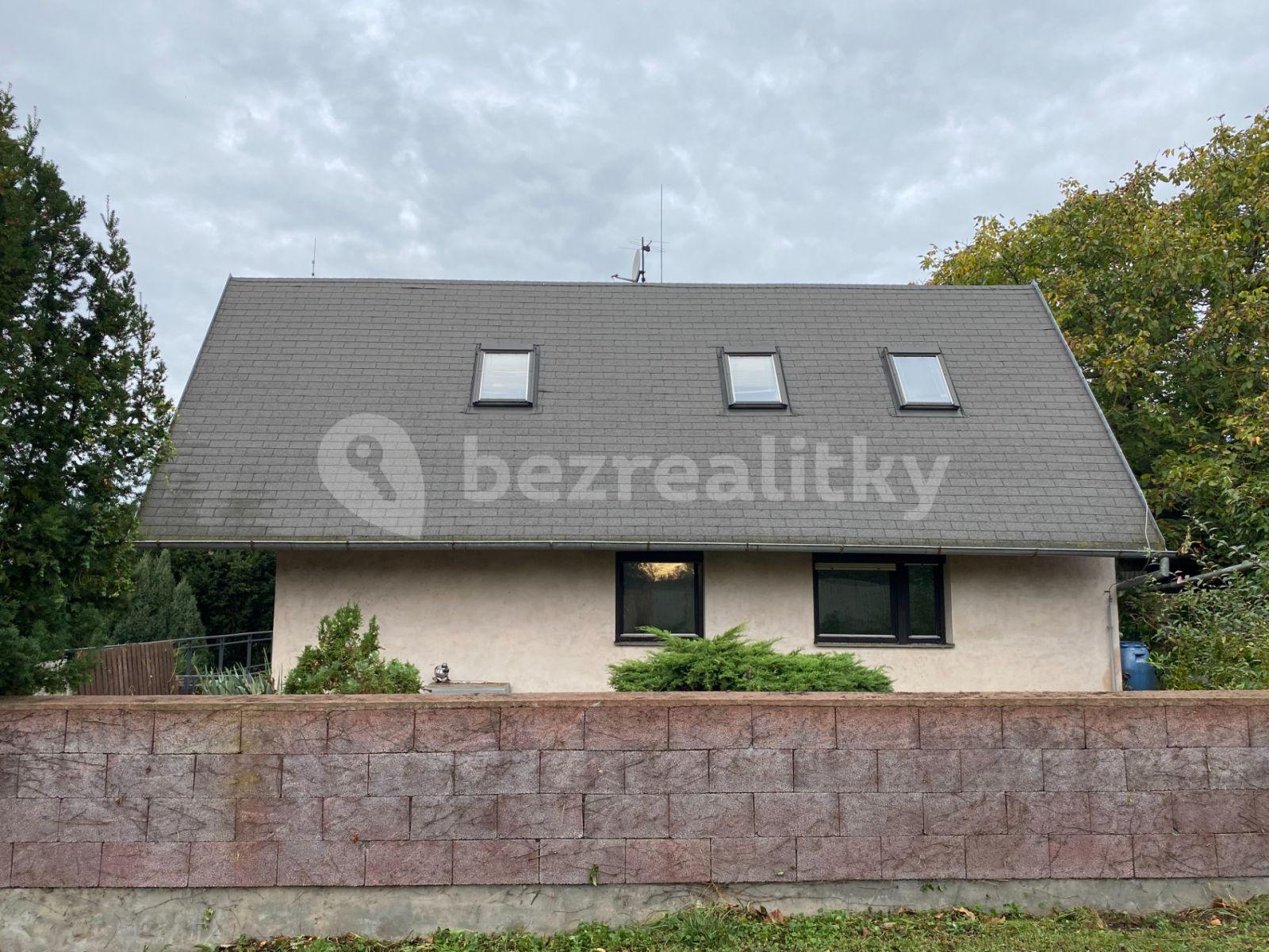 Predaj domu 250 m², pozemek 2.630 m², Vinaře, Středočeský kraj