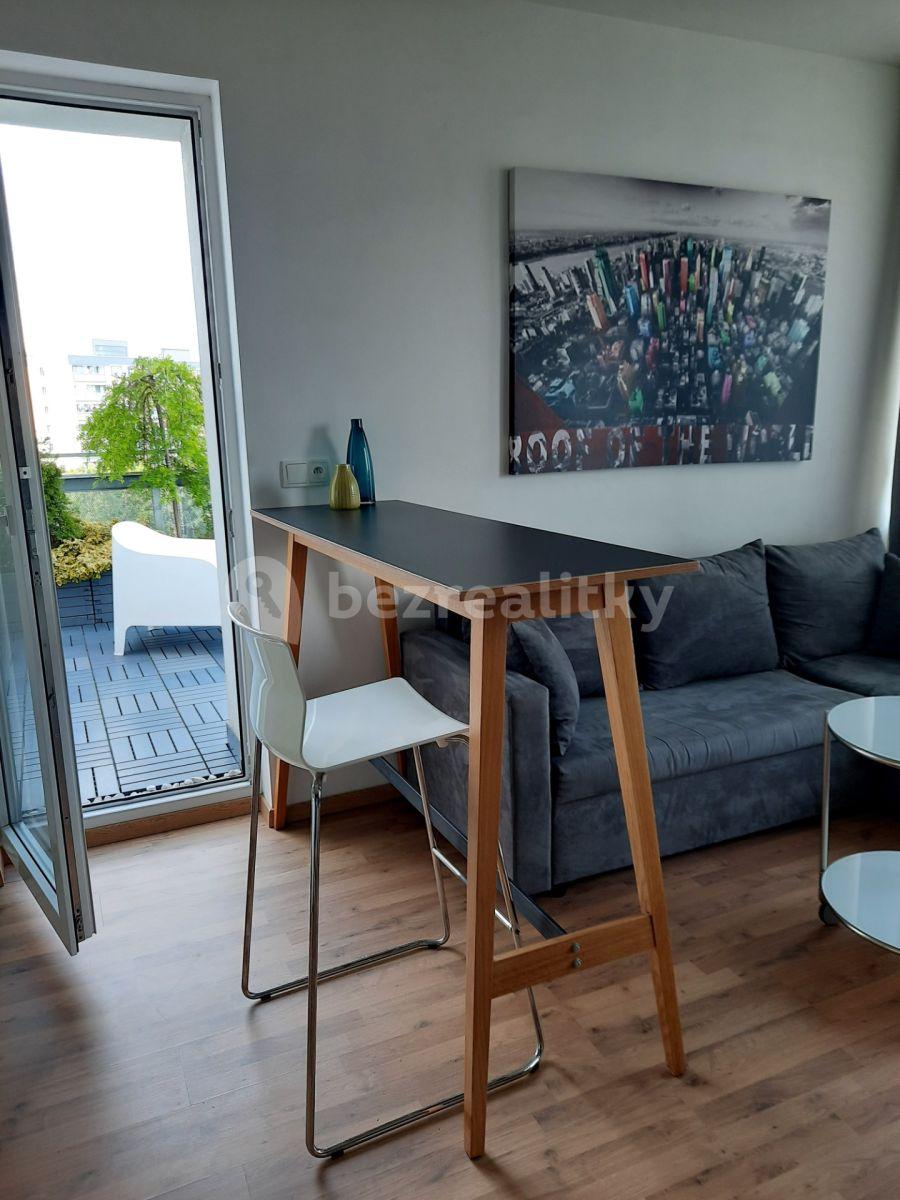 Predaj bytu 1-izbový 56 m², Hornoměcholupská, Praha, Praha