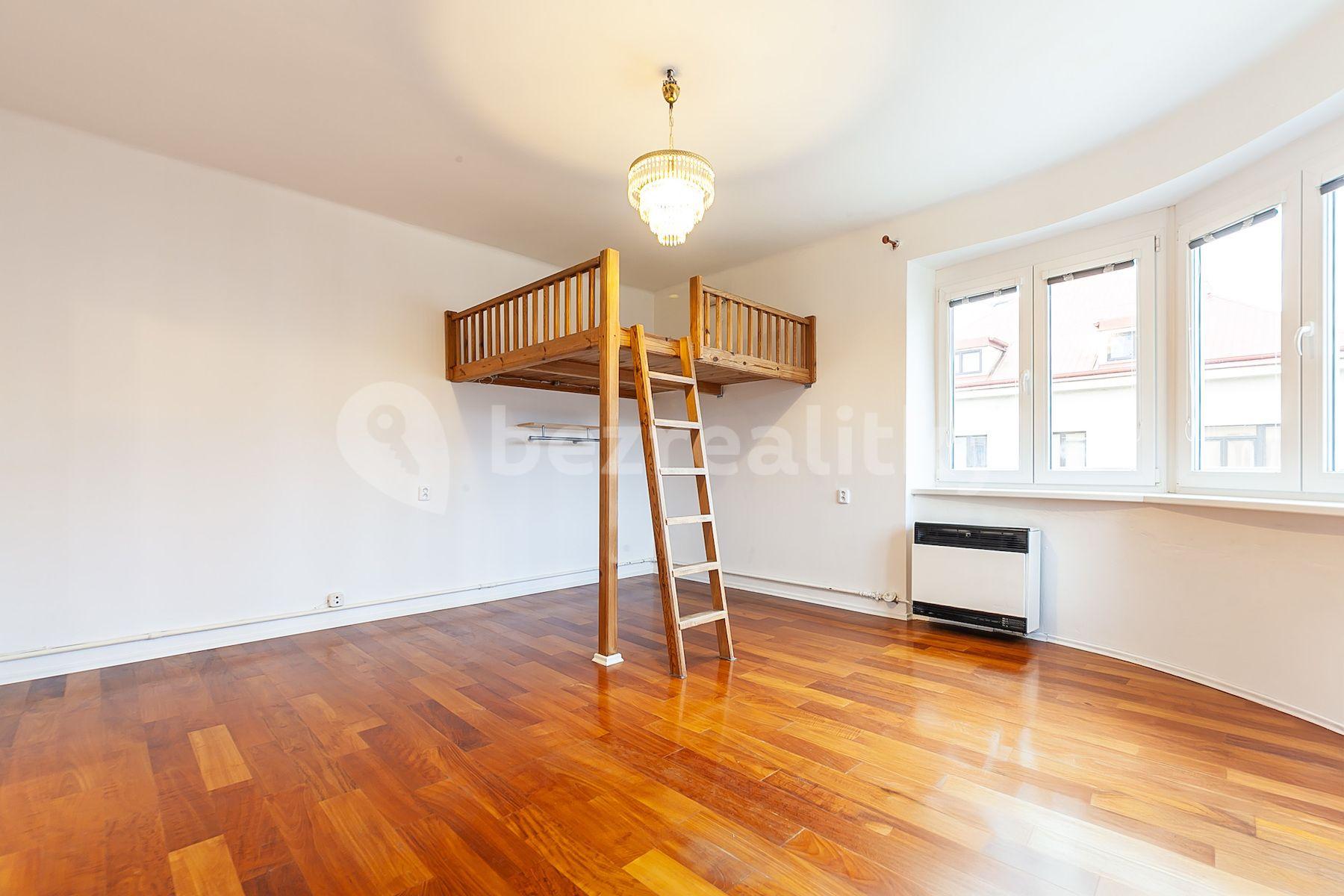 Predaj bytu 1-izbový 43 m², Kolbenova, Praha, Praha