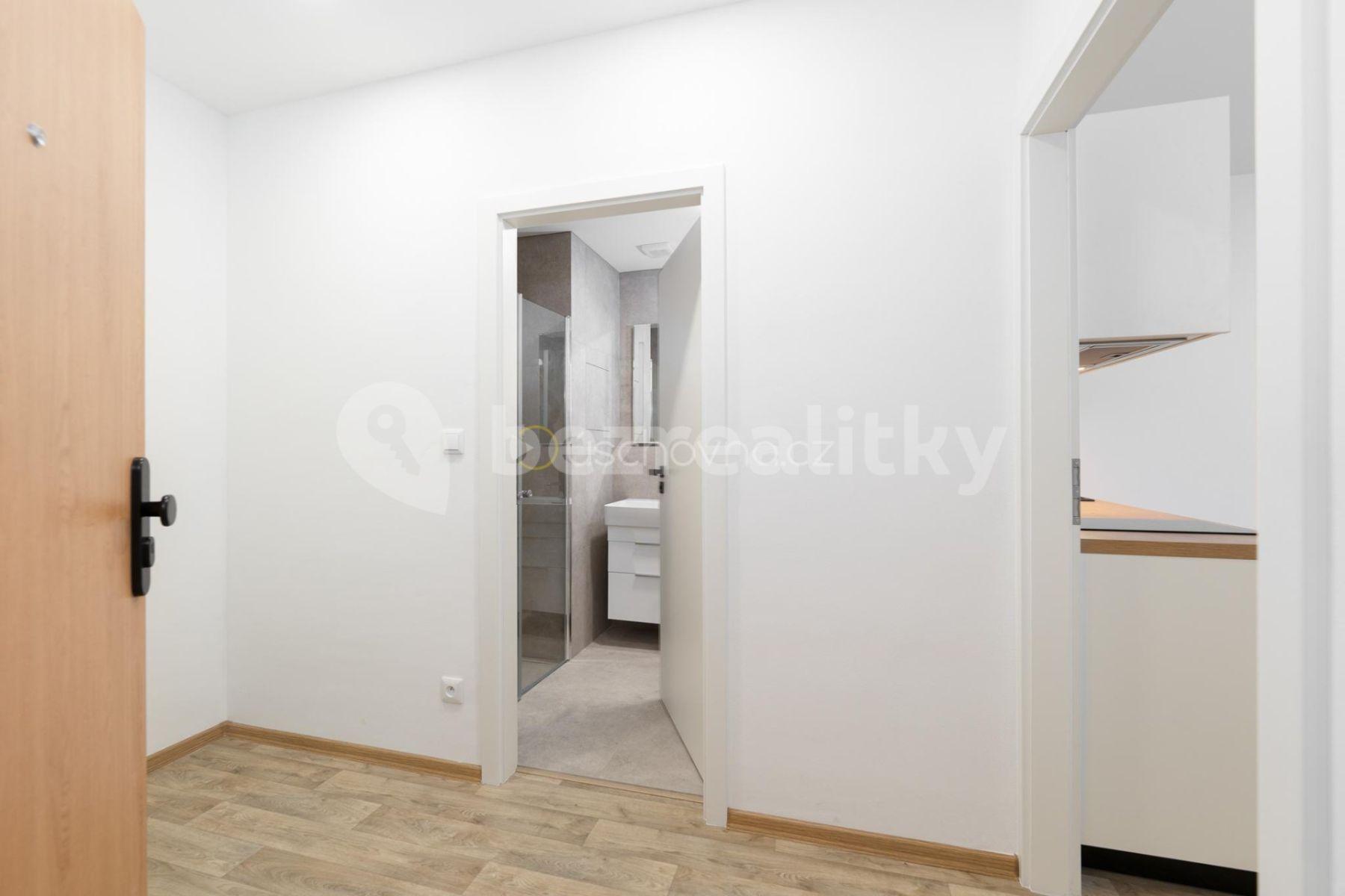 Prenájom bytu 1-izbový 30 m², Dětská, Zlín, Zlínský kraj