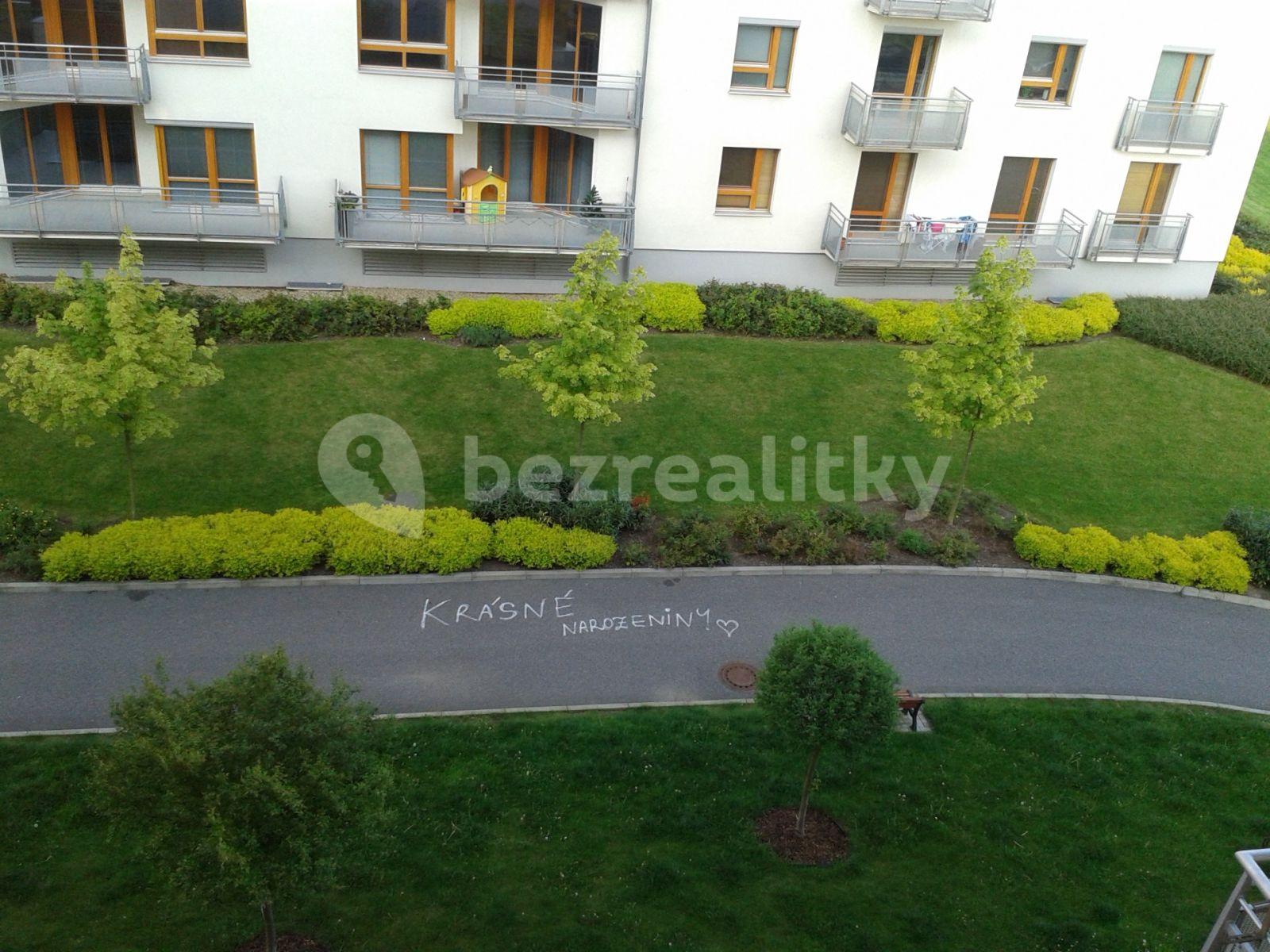 Prenájom bytu 1-izbový 34 m², Mattioliho, Praha, Praha