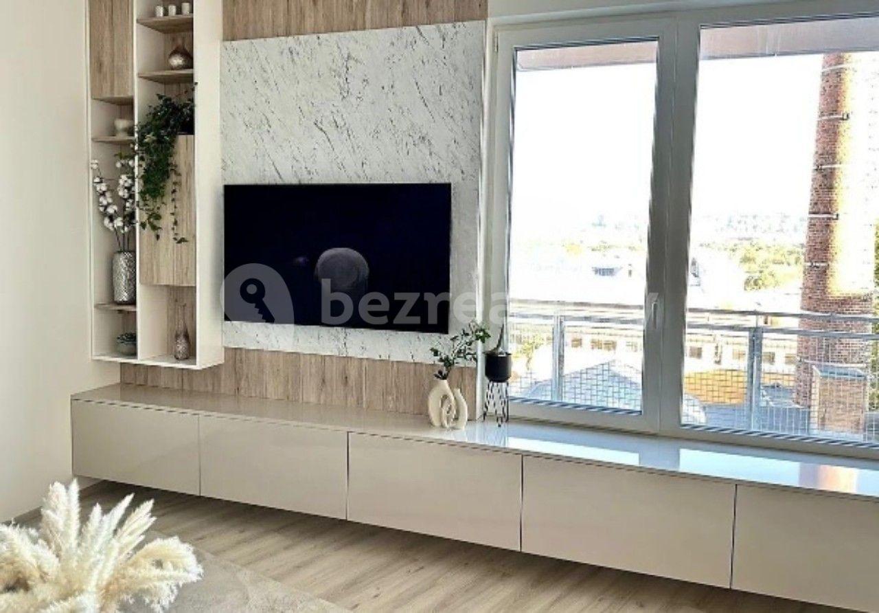 Prenájom bytu 2-izbový 60 m², Freyova, Praha, Praha