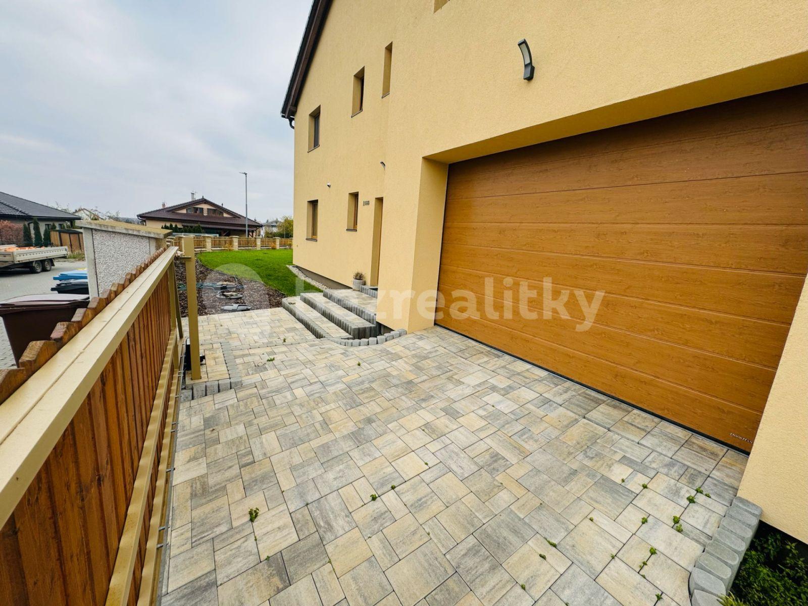 Prenájom domu 180 m², pozemek 500 m², Nad Přední skálou, Chýně, Středočeský kraj