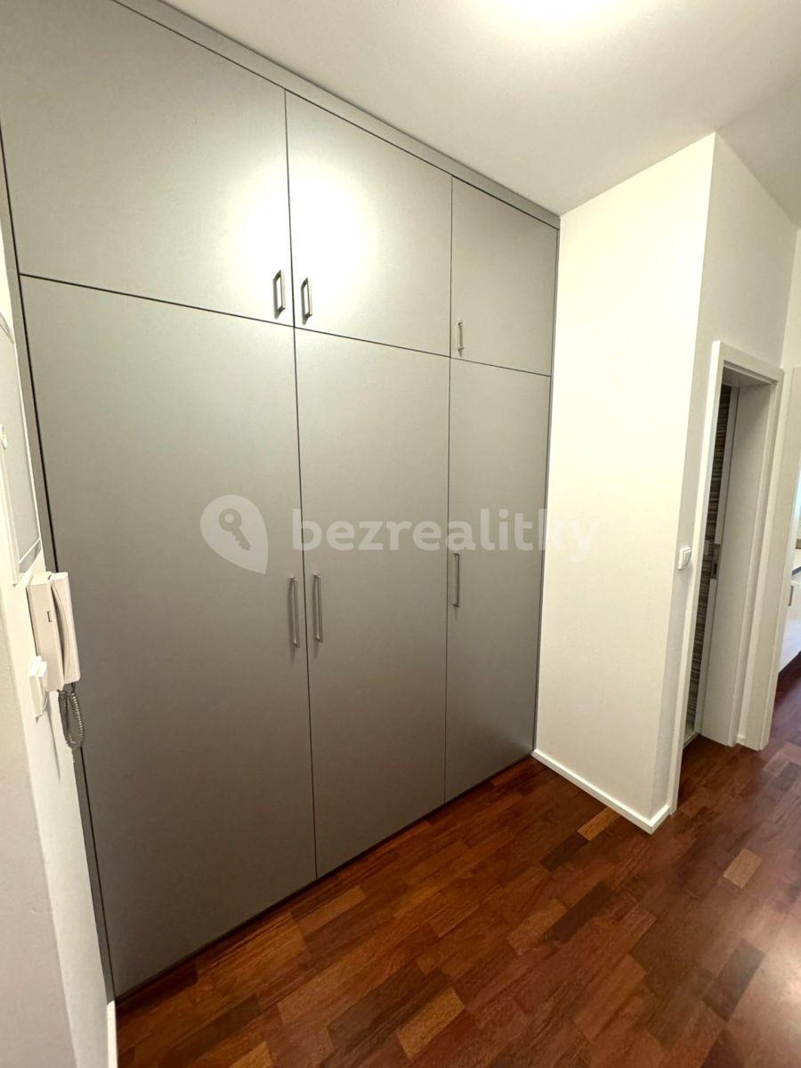 Prenájom bytu 2-izbový 50 m², Pod Průsekem, Praha, Praha