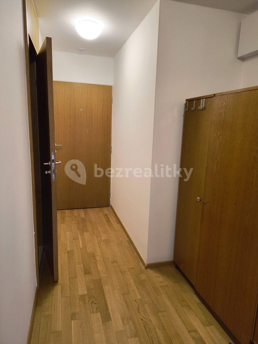 Prenájom bytu 2-izbový 62 m², Pitterova, Praha, Praha