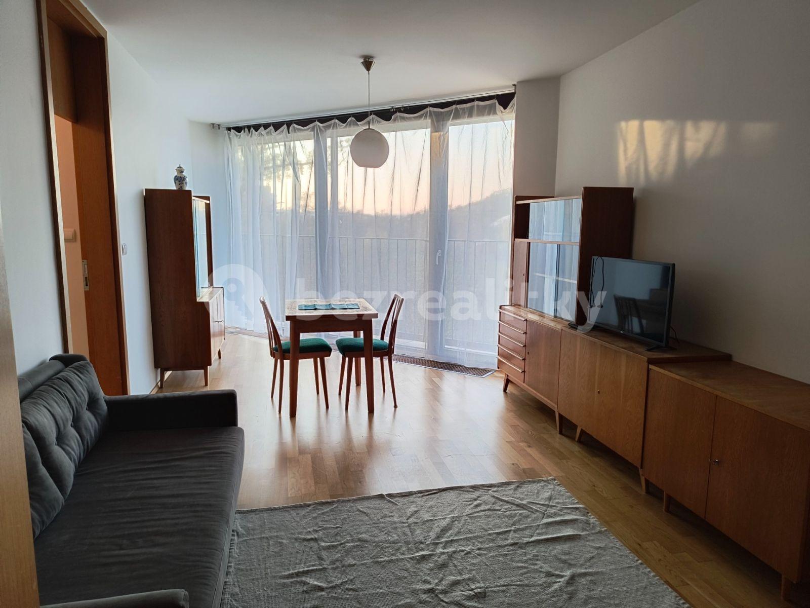 Prenájom bytu 2-izbový 62 m², Pitterova, Praha, Praha