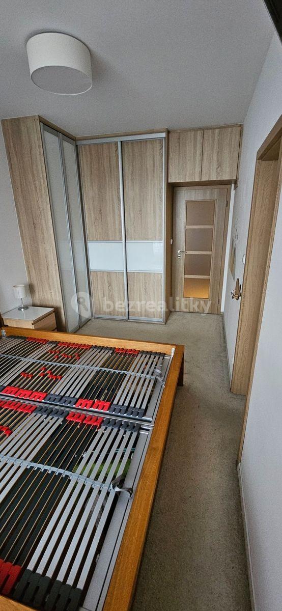 Prenájom bytu 2-izbový 54 m², Makedonská, Praha, Praha