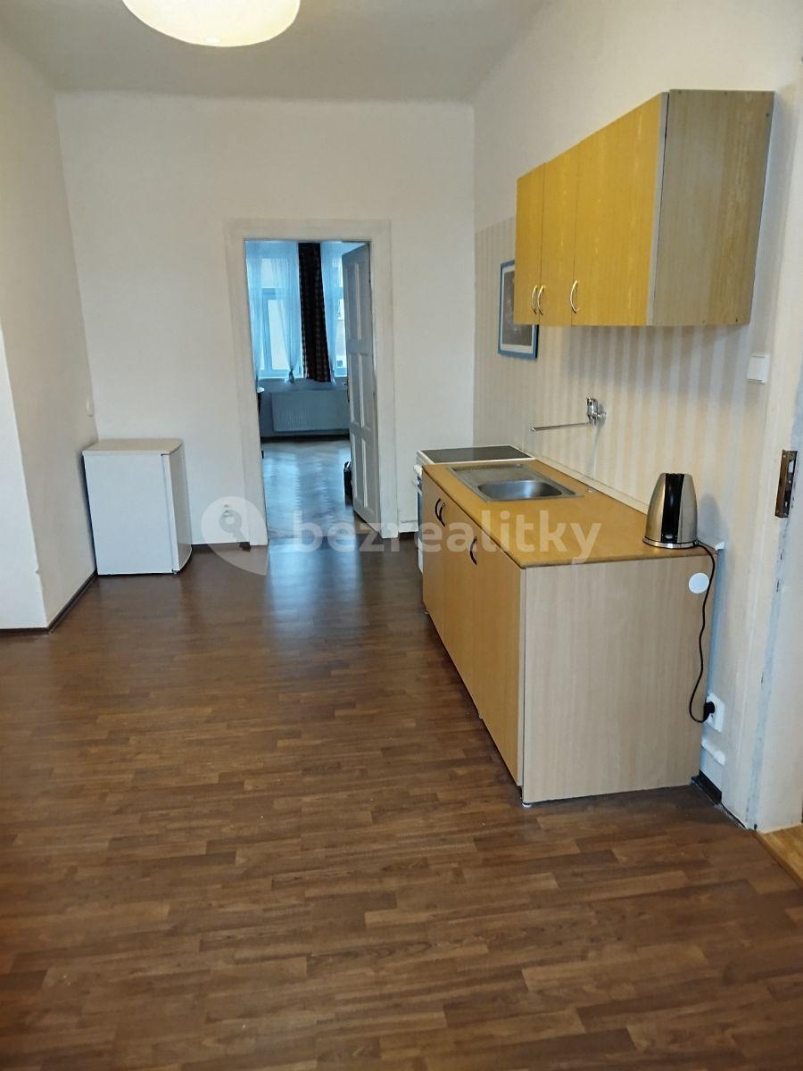 Prenájom bytu 1-izbový 53 m², Bulharská, Praha, Praha