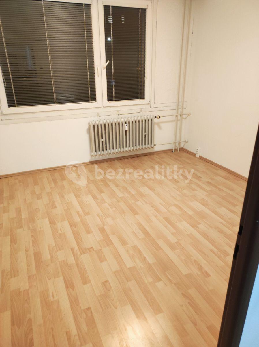 Prenájom bytu 3-izbový 65 m², Kytlická, Praha, Praha