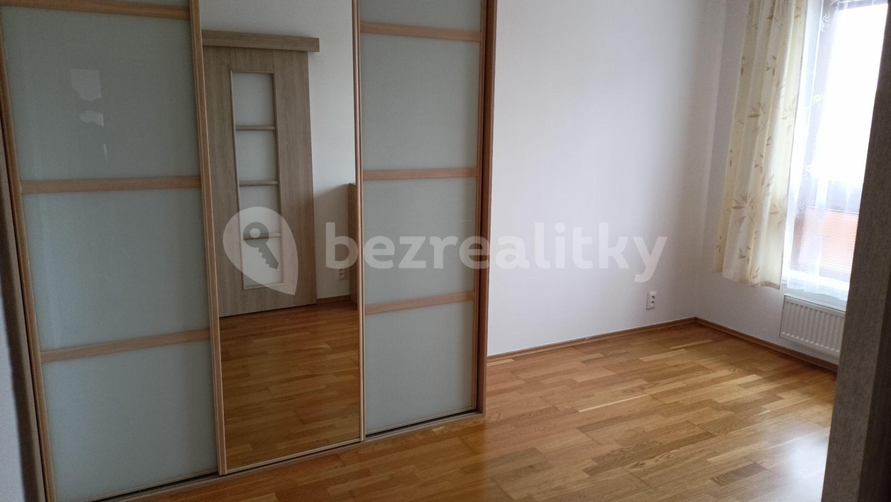 Prenájom bytu 3-izbový 76 m², Za Mototechnou, Praha, Praha