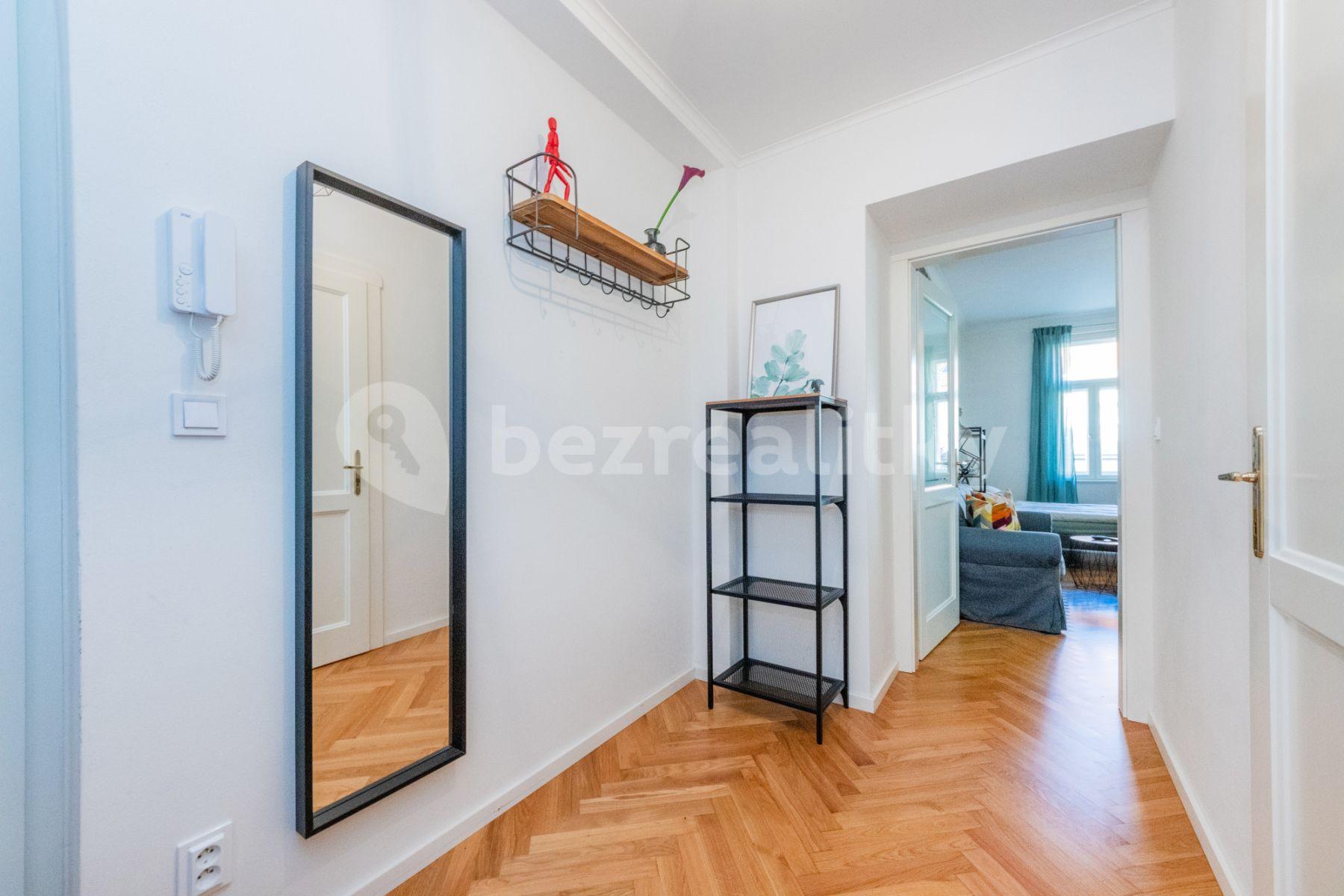 Prenájom bytu 1-izbový 36 m², Slavíkova, Praha, Praha