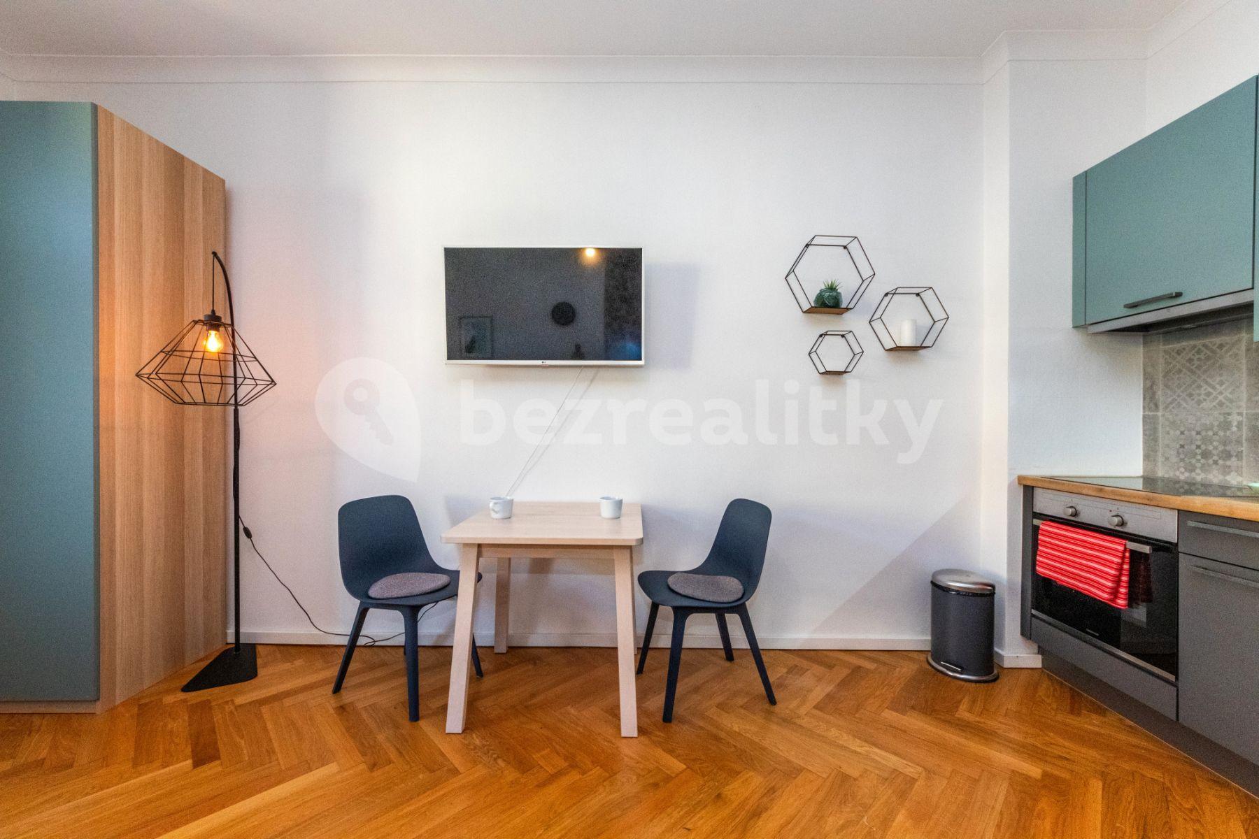 Prenájom bytu 1-izbový 36 m², Slavíkova, Praha, Praha