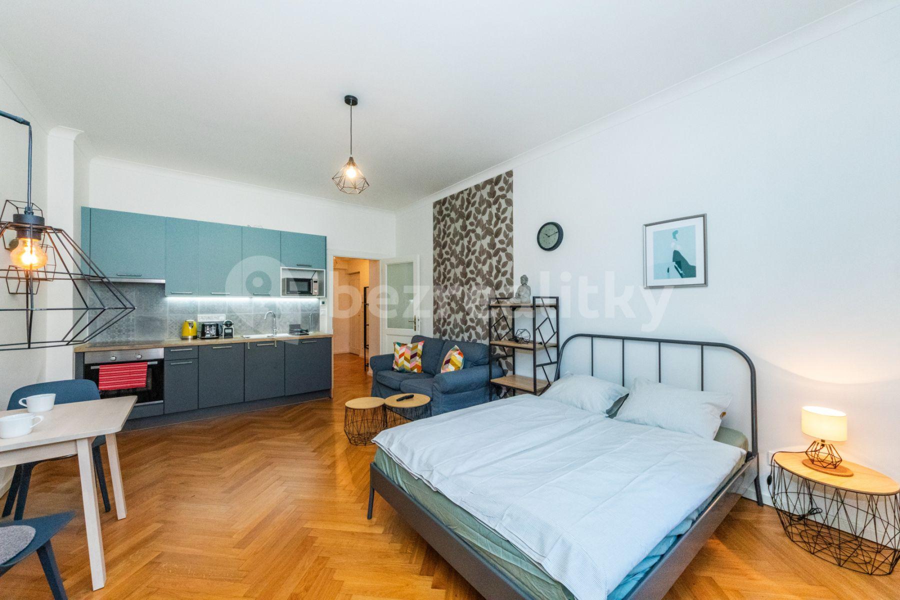 Prenájom bytu 1-izbový 36 m², Slavíkova, Praha, Praha