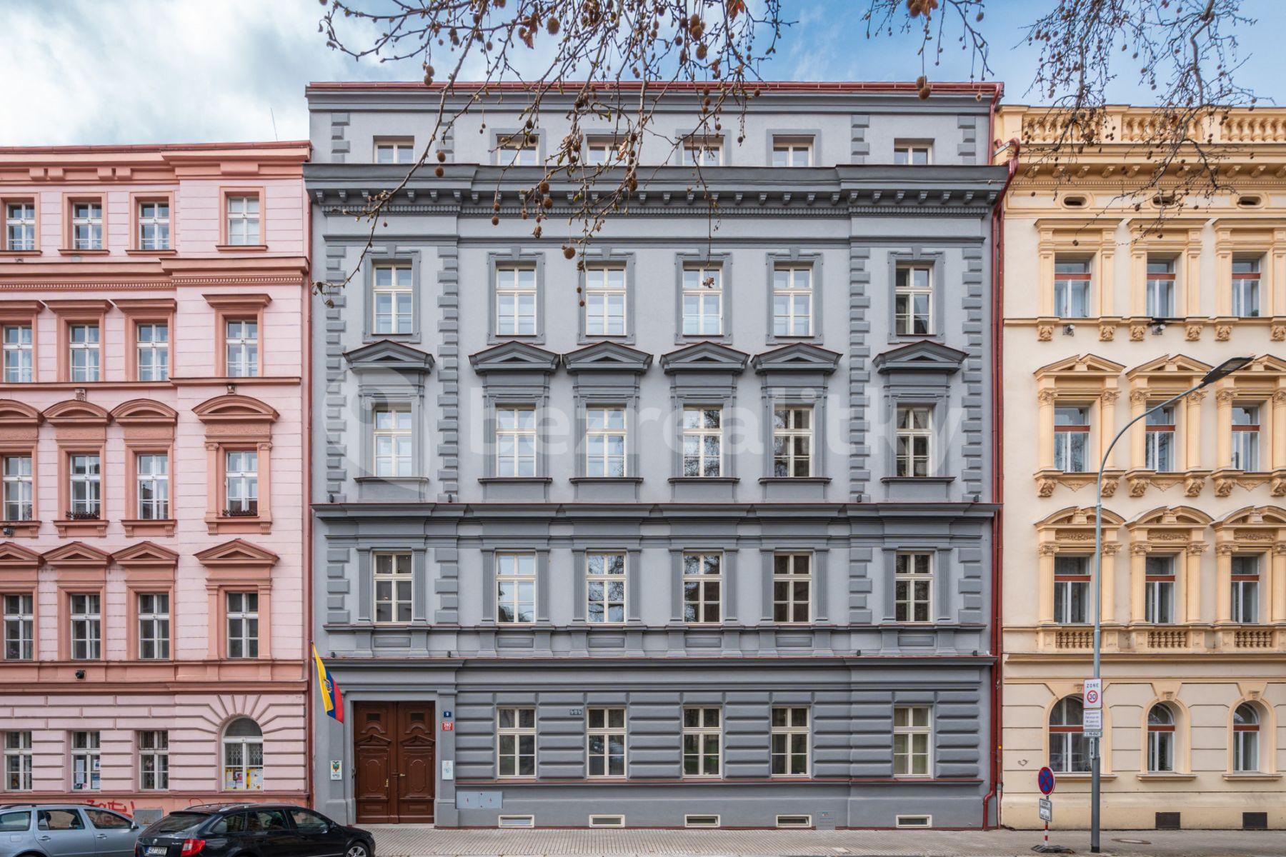 Prenájom bytu 1-izbový 32 m², Peckova, Praha, Praha