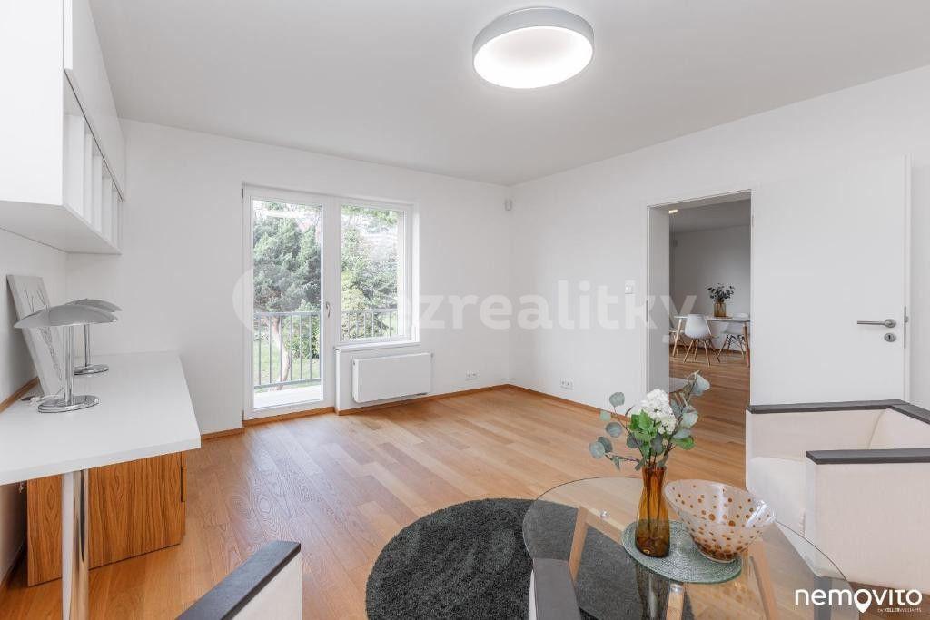 Prenájom bytu 4-izbový 140 m², U Hrušky, Praha, Praha