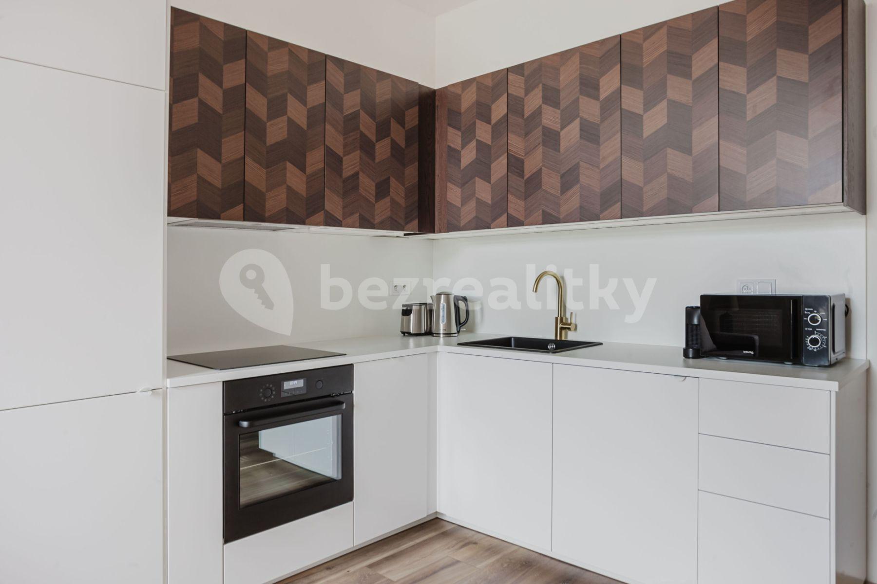 Prenájom bytu 2-izbový 67 m², Rostovská, Praha, Praha