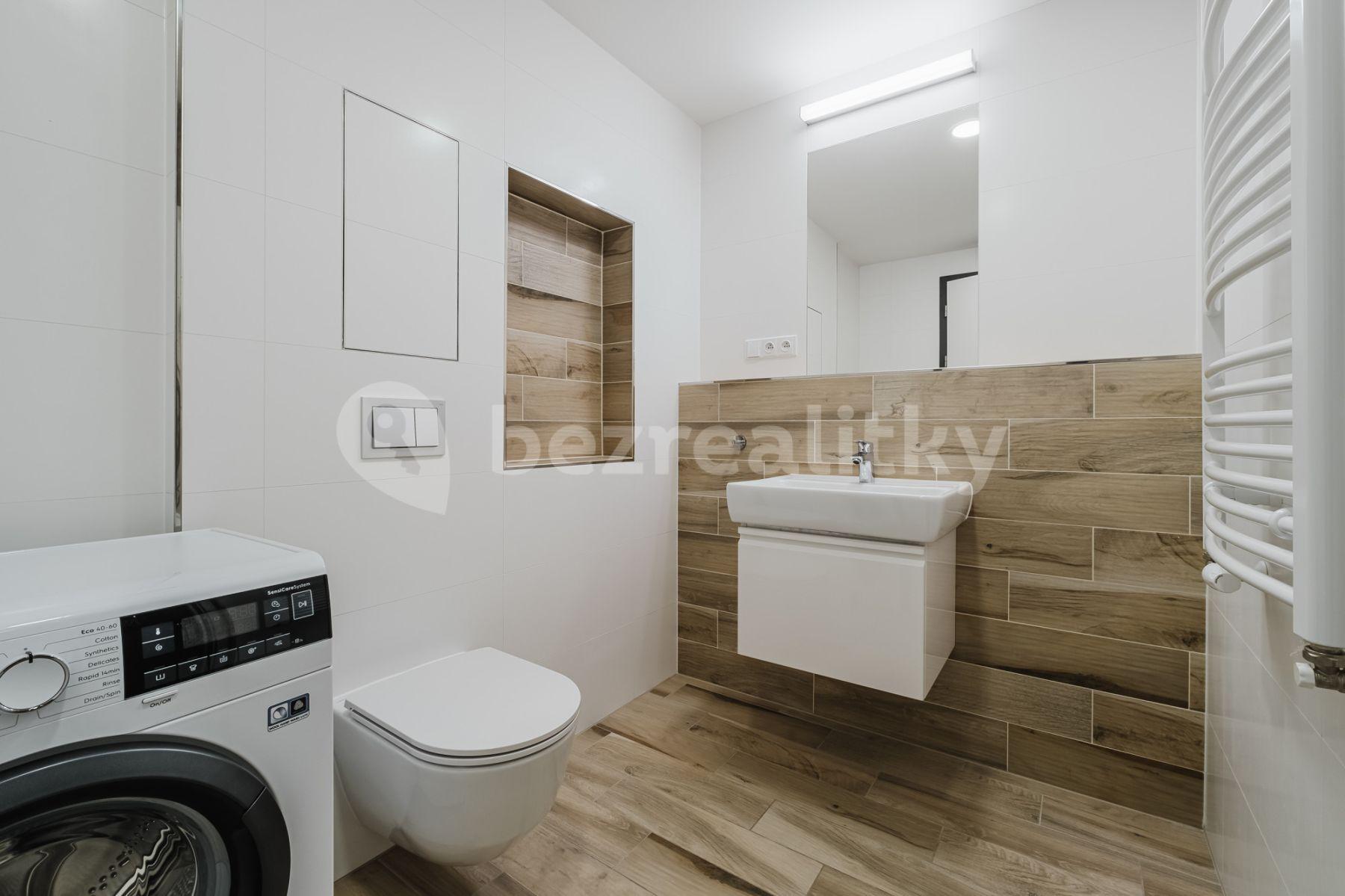 Prenájom bytu 2-izbový 54 m², Vrbenského, Praha, Praha