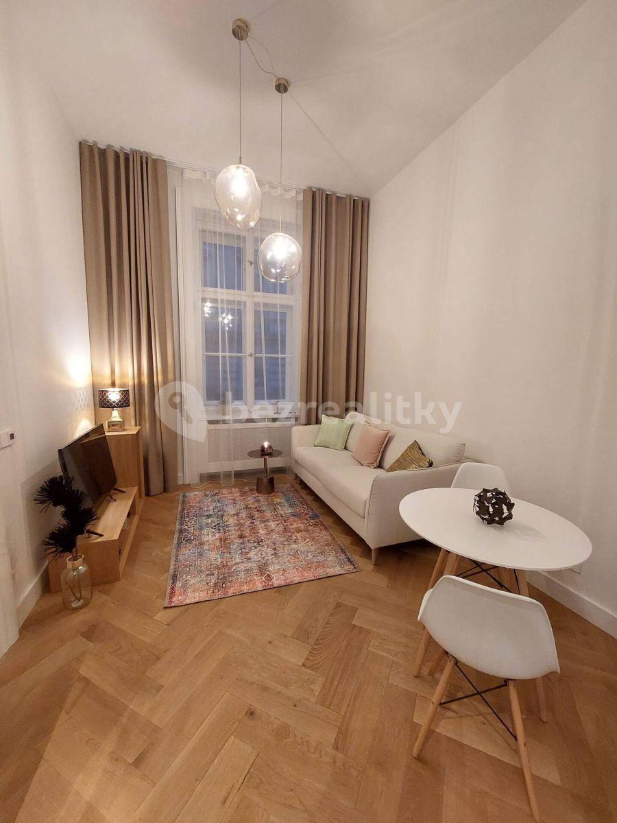 Prenájom bytu 2-izbový 40 m², Dlážděná, Praha, Praha