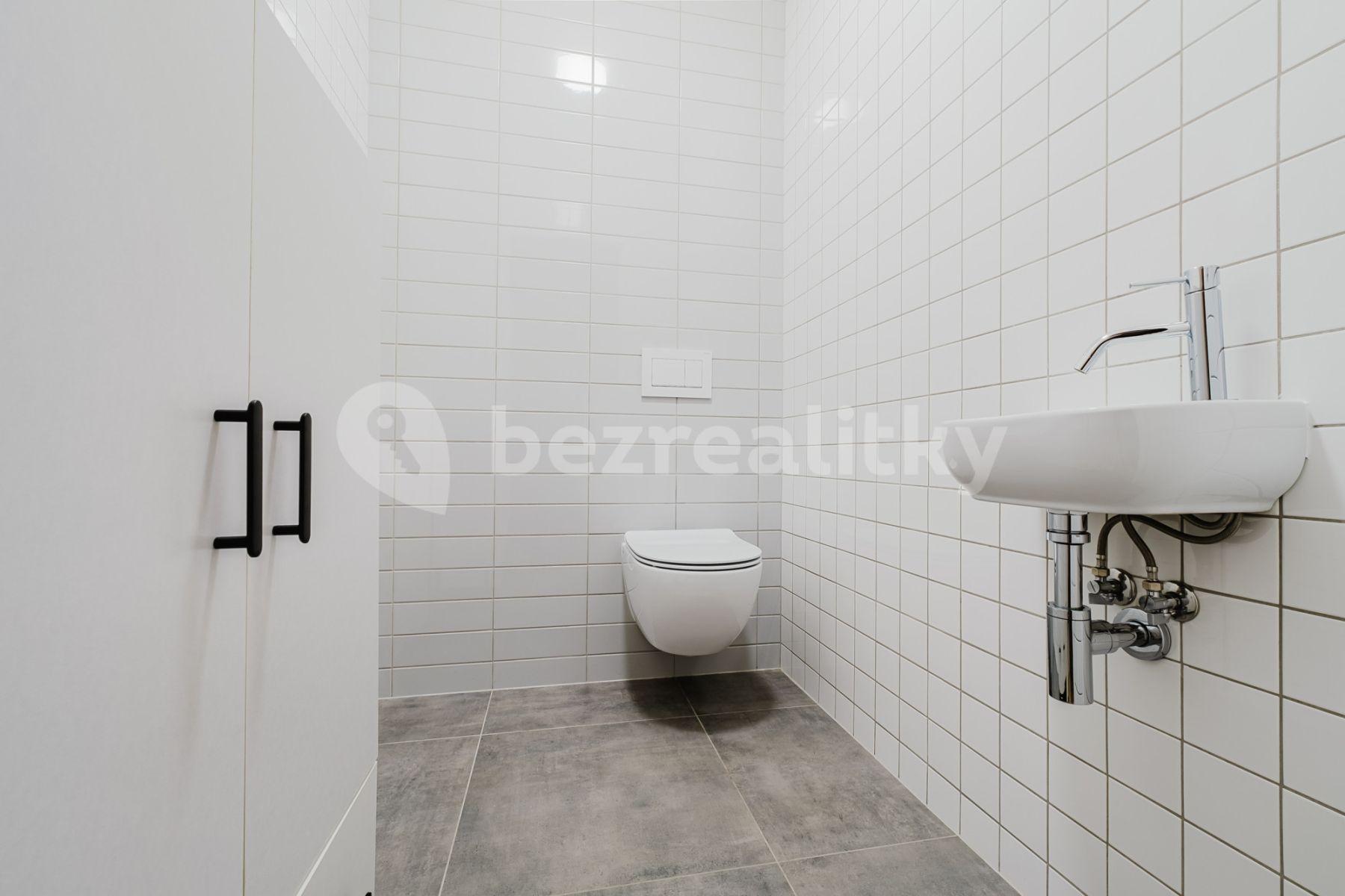 Prenájom bytu 2-izbový 48 m², Chodská, Praha, Praha