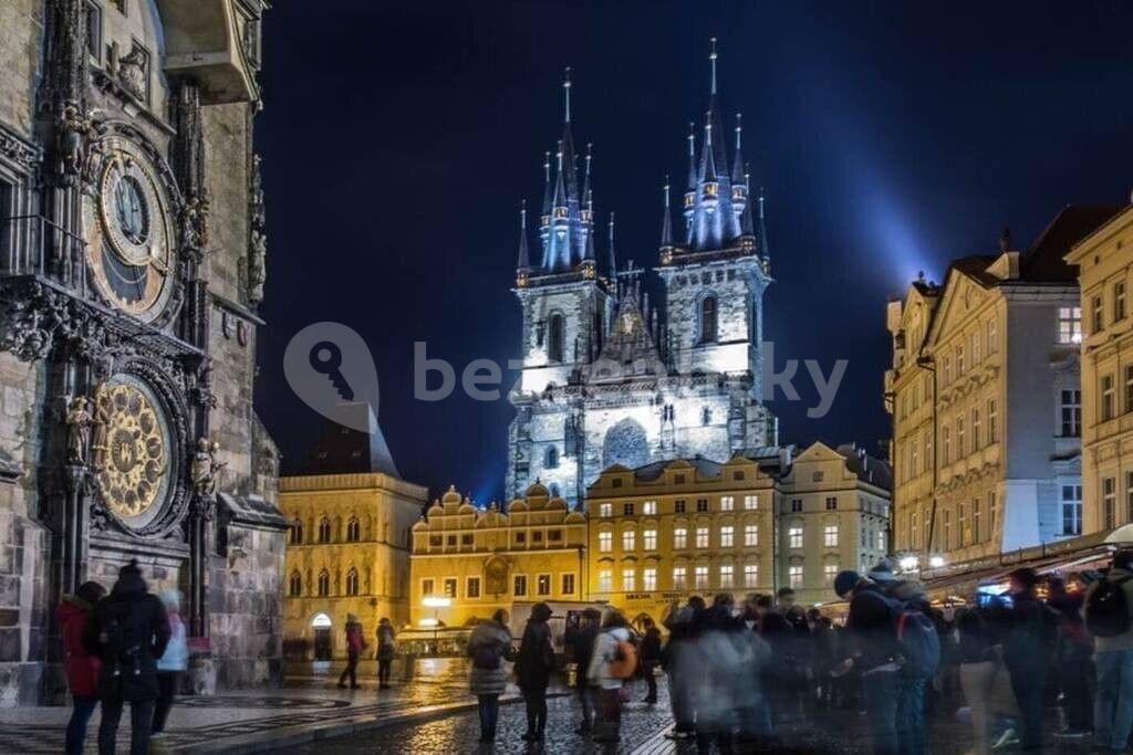 Prenájom bytu 2-izbový 70 m², Křižíkova, Praha, Praha