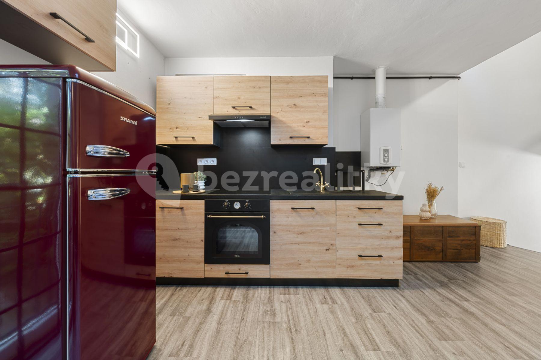 Prenájom bytu 2-izbový 57 m², Štefánikova, Brno, Jihomoravský kraj