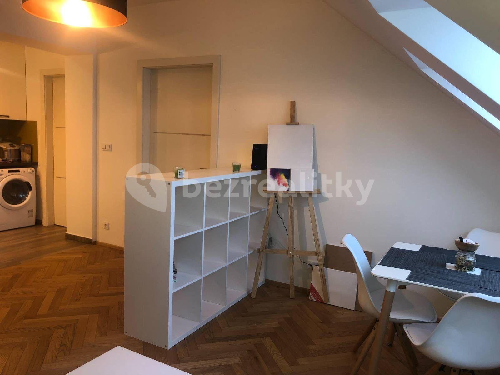 Prenájom bytu 3-izbový 62 m², Horní, Praha, Praha