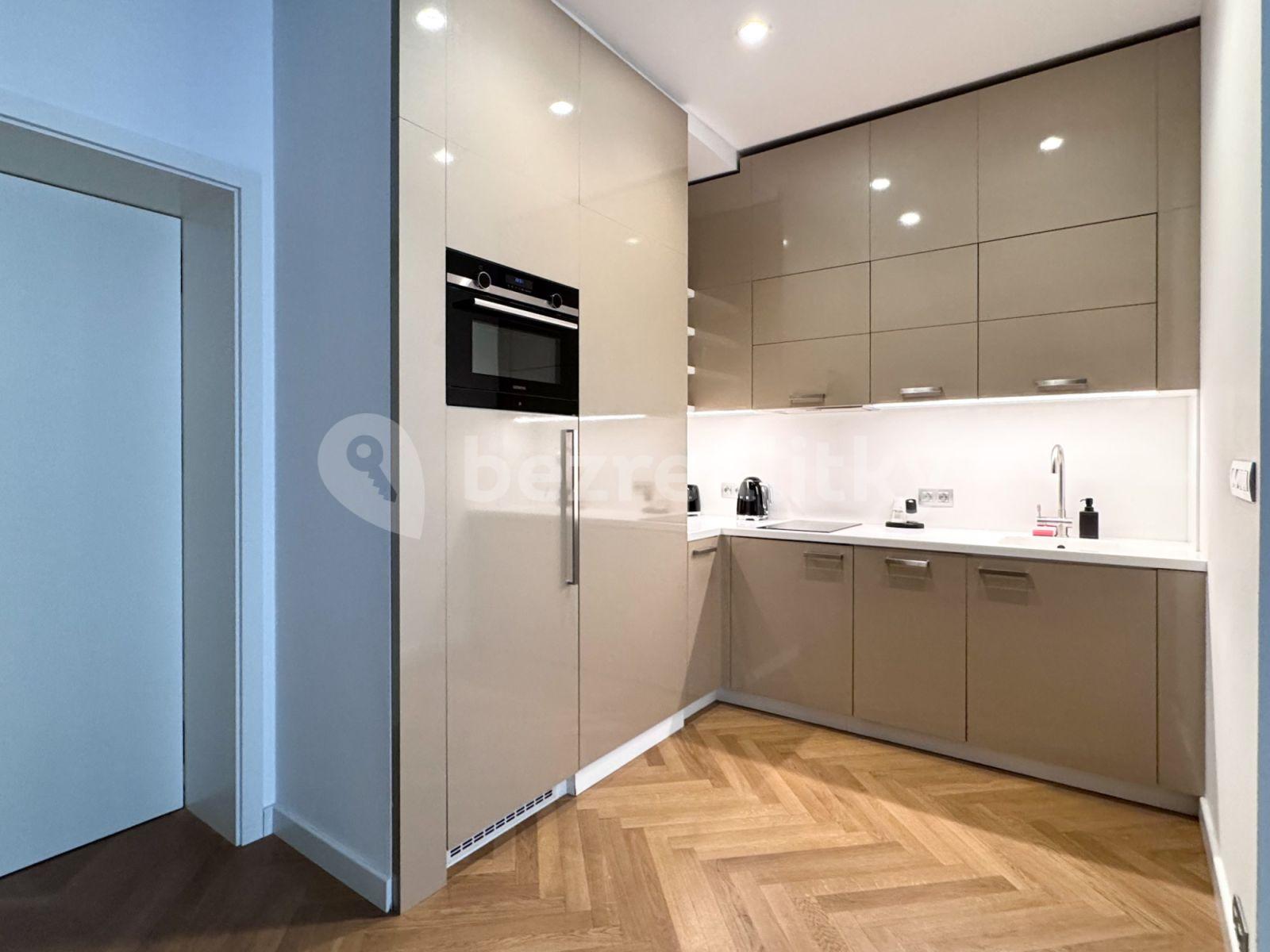 Prenájom bytu 2-izbový 46 m², Rybná, Praha, Praha