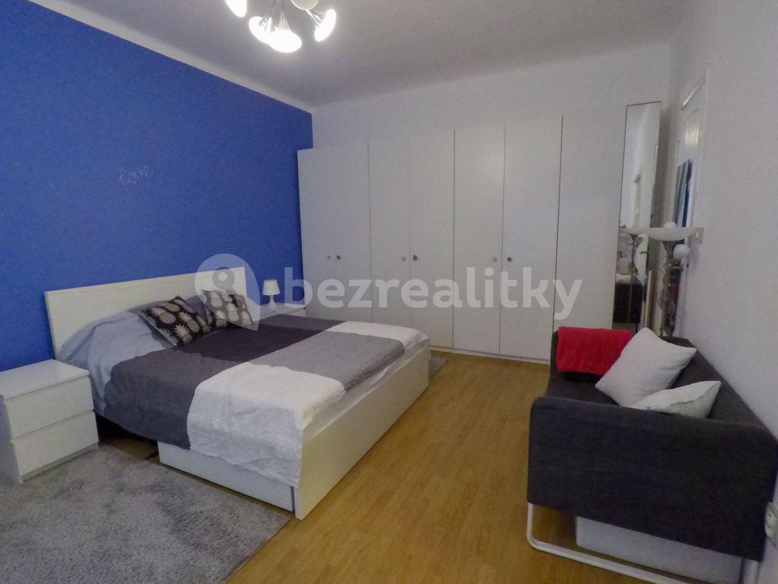 Prenájom bytu 2-izbový 55 m², Baranova, Praha, Praha