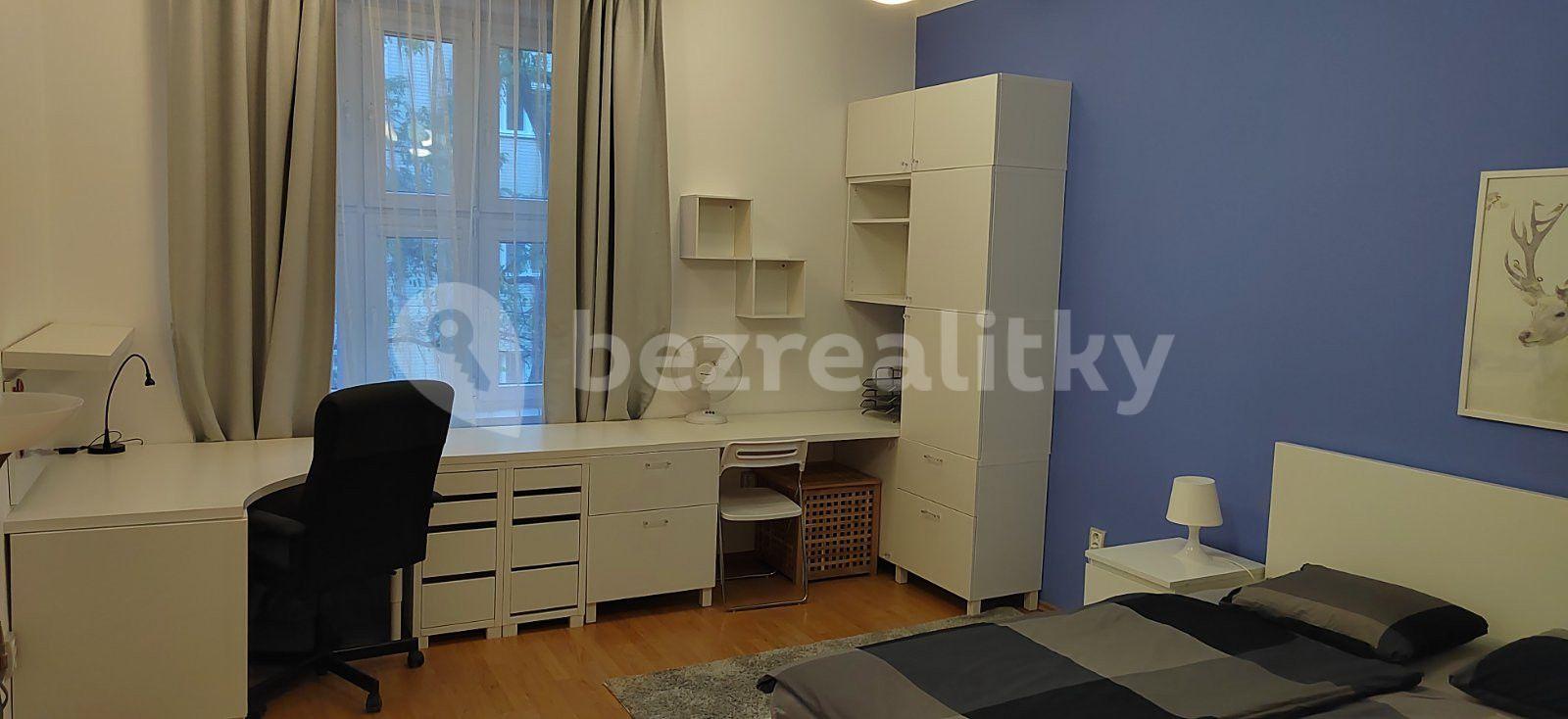 Prenájom bytu 2-izbový 55 m², Baranova, Praha, Praha