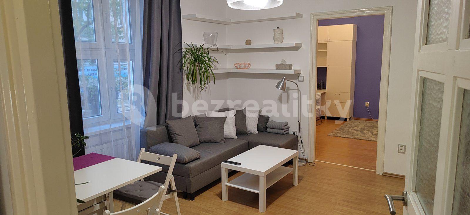 Prenájom bytu 2-izbový 55 m², Baranova, Praha, Praha