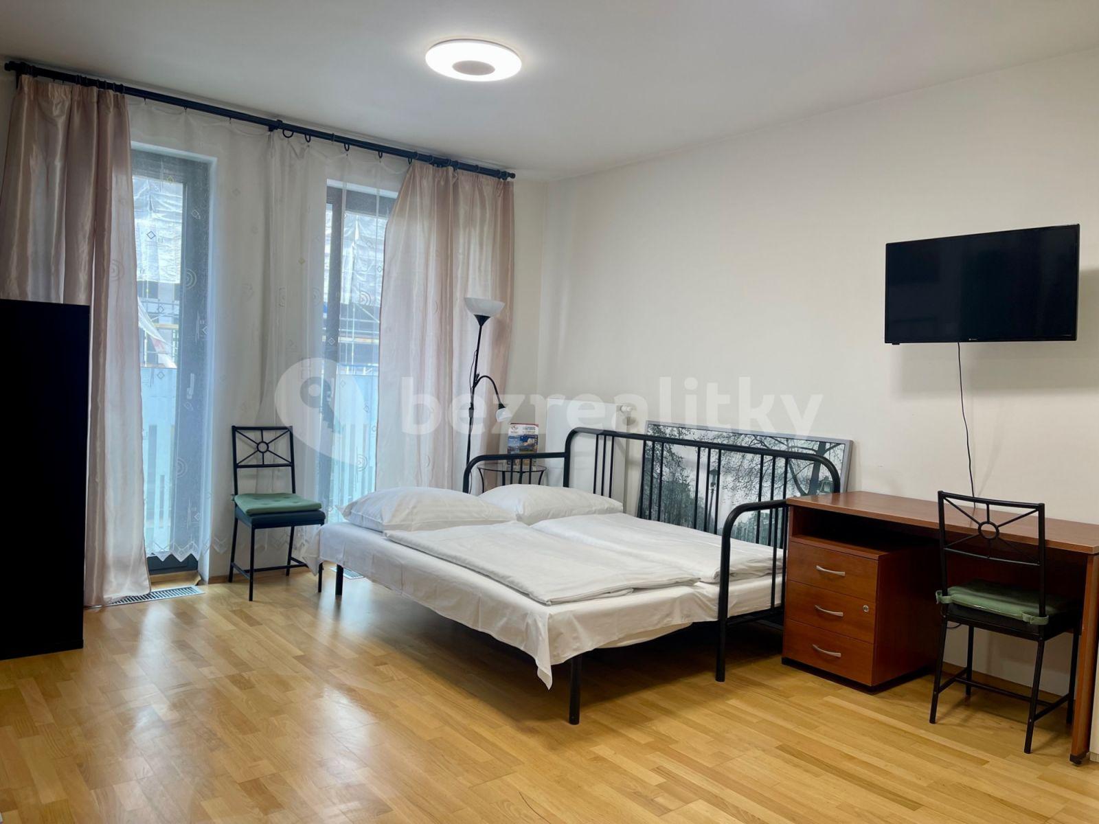 Prenájom bytu 2-izbový 42 m², Olšanská, Praha, Praha