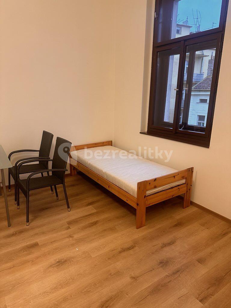 Prenájom bytu 1-izbový 40 m², Ječná, Praha, Praha