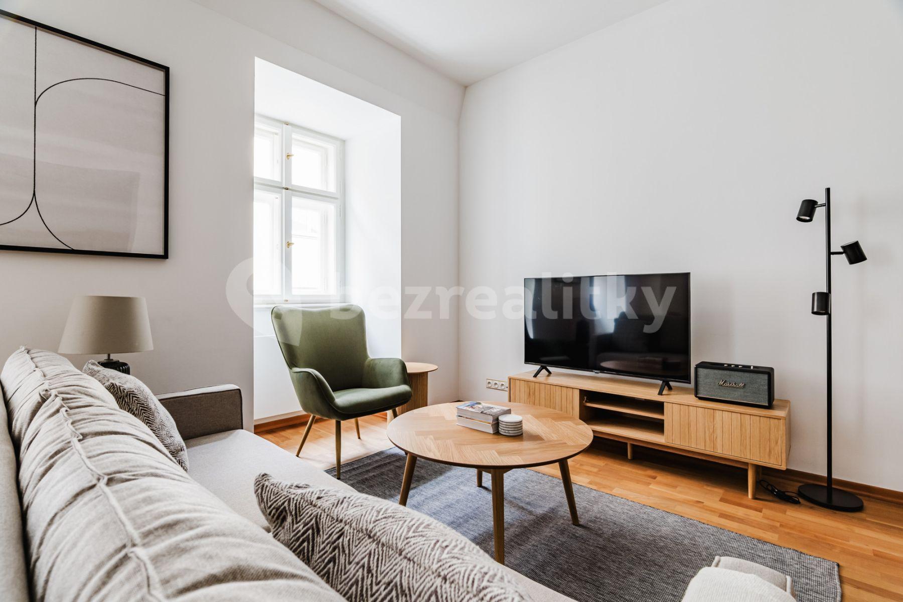 Prenájom bytu 3-izbový 101 m², Dlouhá, Praha, Praha