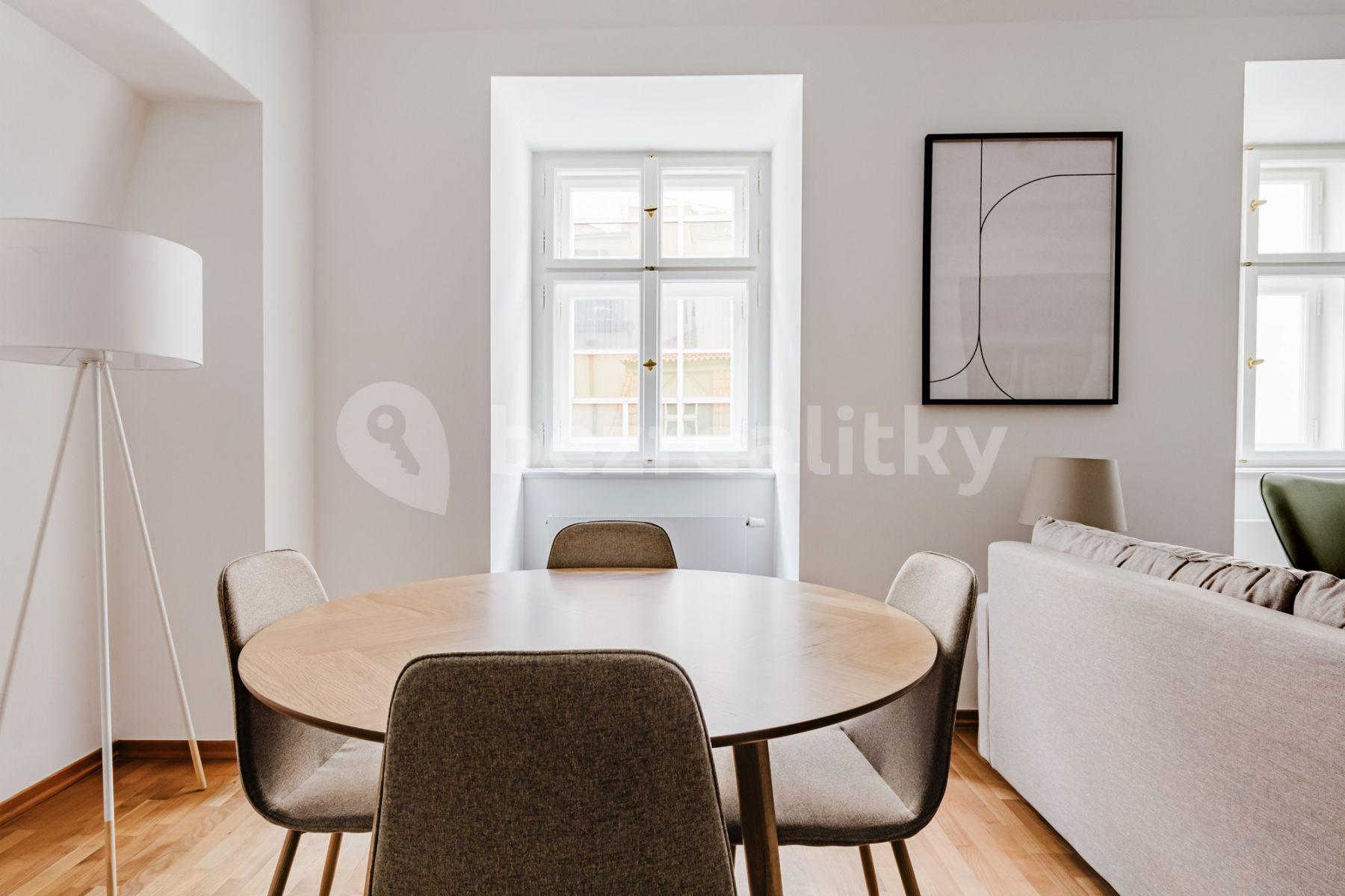 Prenájom bytu 3-izbový 101 m², Dlouhá, Praha, Praha