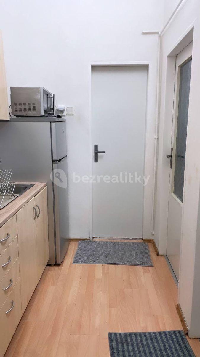 Prenájom bytu 2-izbový 55 m², Přemyslovská, Praha, Praha