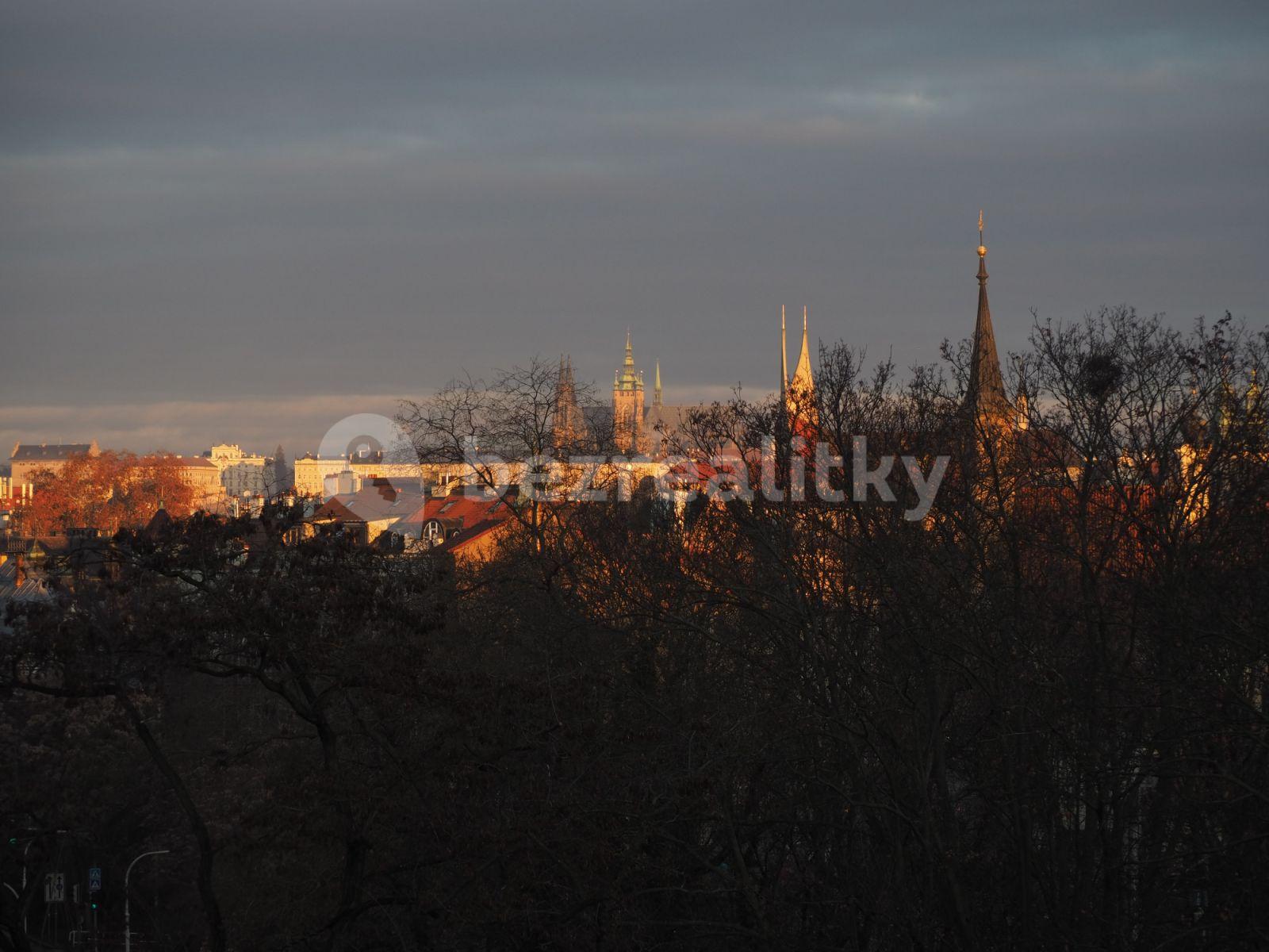 Prenájom bytu 2-izbový 49 m², Lumírova, Praha, Praha