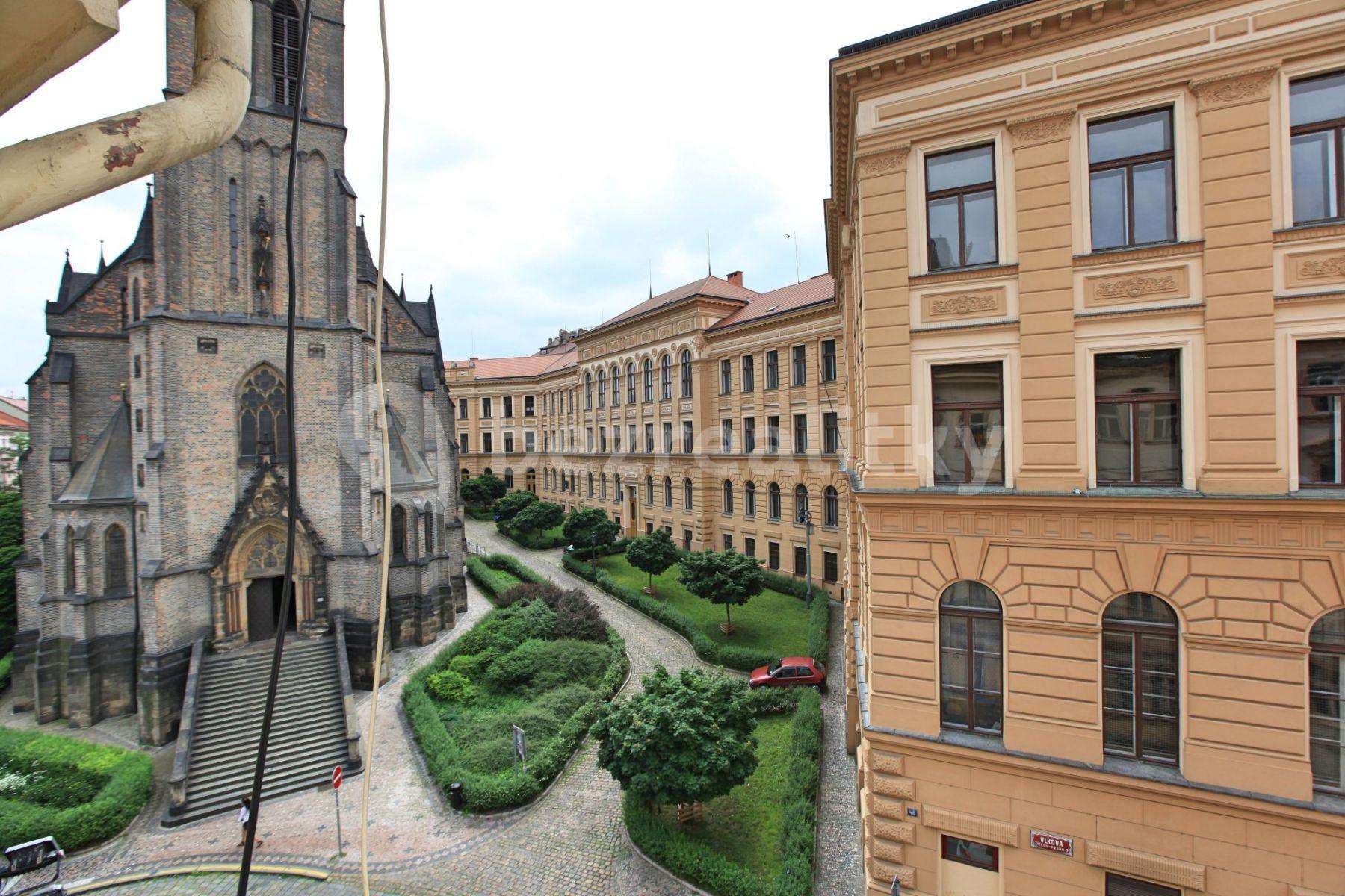 Prenájom bytu 1-izbový 35 m², Vlkova, Praha, Praha