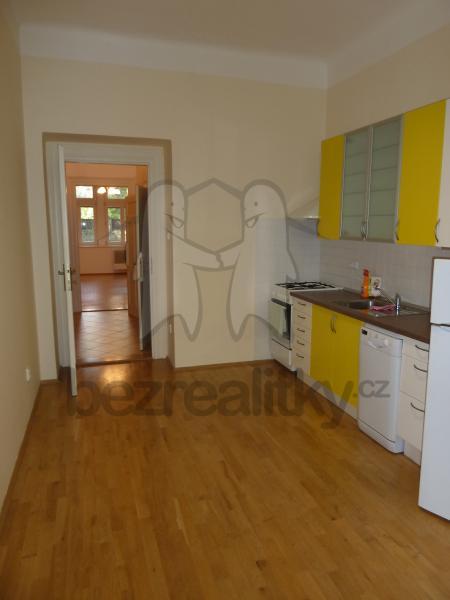 Prenájom bytu 1-izbový 52 m², Ruská, Praha, Praha