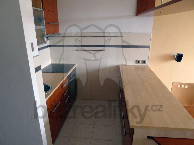 Prenájom bytu 2-izbový 42 m², Vazovova, Praha, Praha