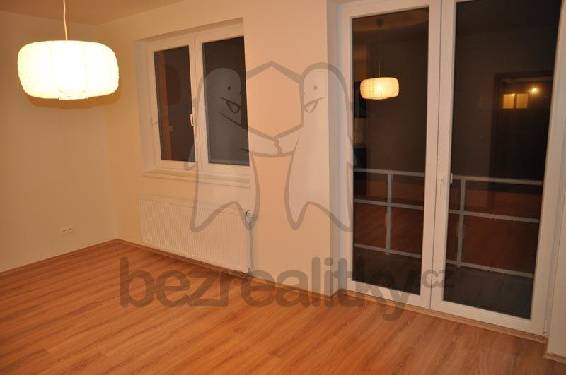 Prenájom bytu Garsoniéra 34 m², Sicherova, Praha, Praha